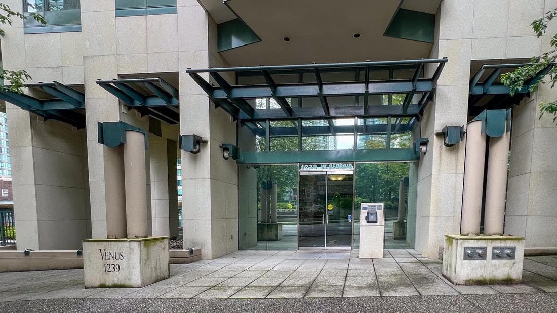 3102 - 1239 W Georgia Street, Vancouver, V6E 4R8 — photo 2