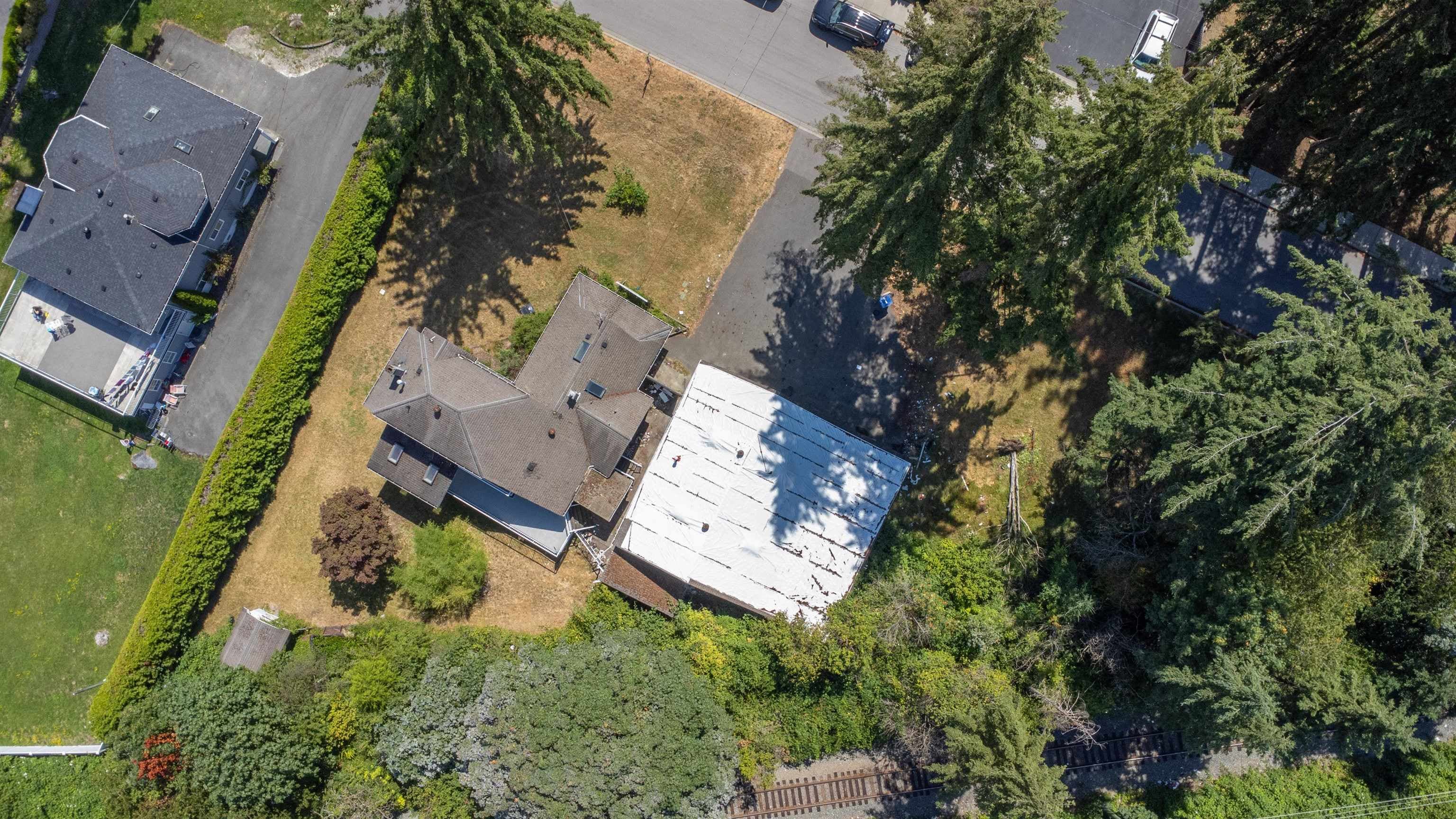 12129 100 Avenue, Surrey, V3V 2W7 — photo 2