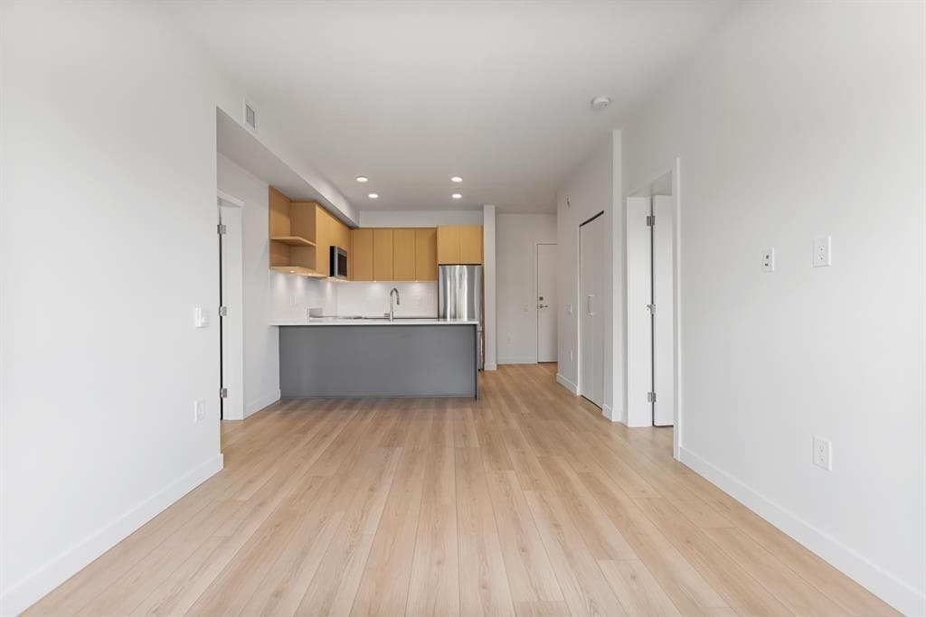 420 - 10777 138 Street, Surrey, V3T 0T5 — photo 5