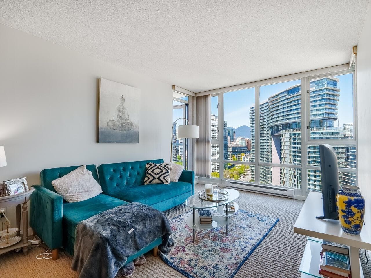 2102 - 1033 Marinaside Crescent, Vancouver, V6Z 3A3 — photo 4