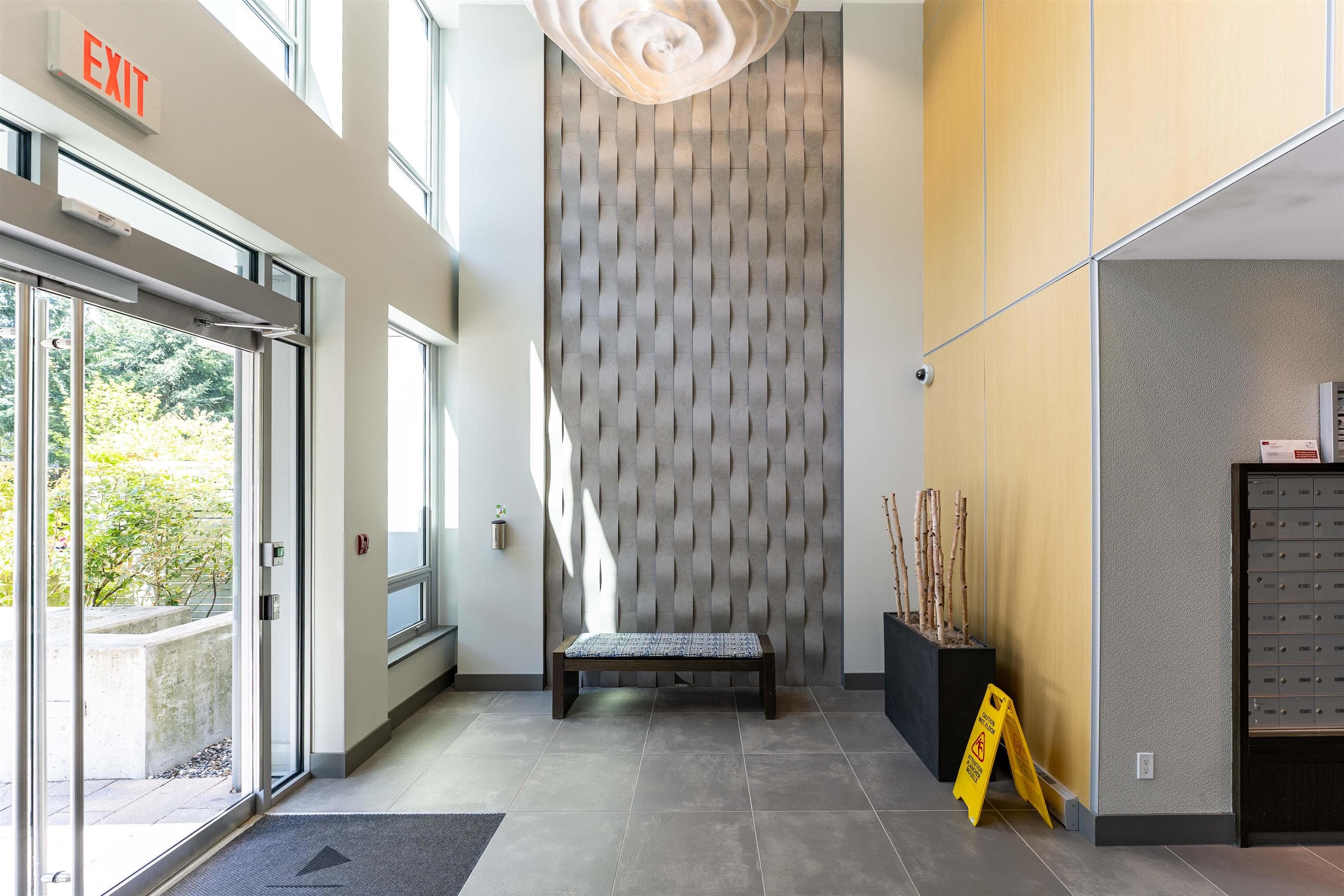 1501 - 9080 University Crescent, Burnaby, V5A 0B7 — photo 2