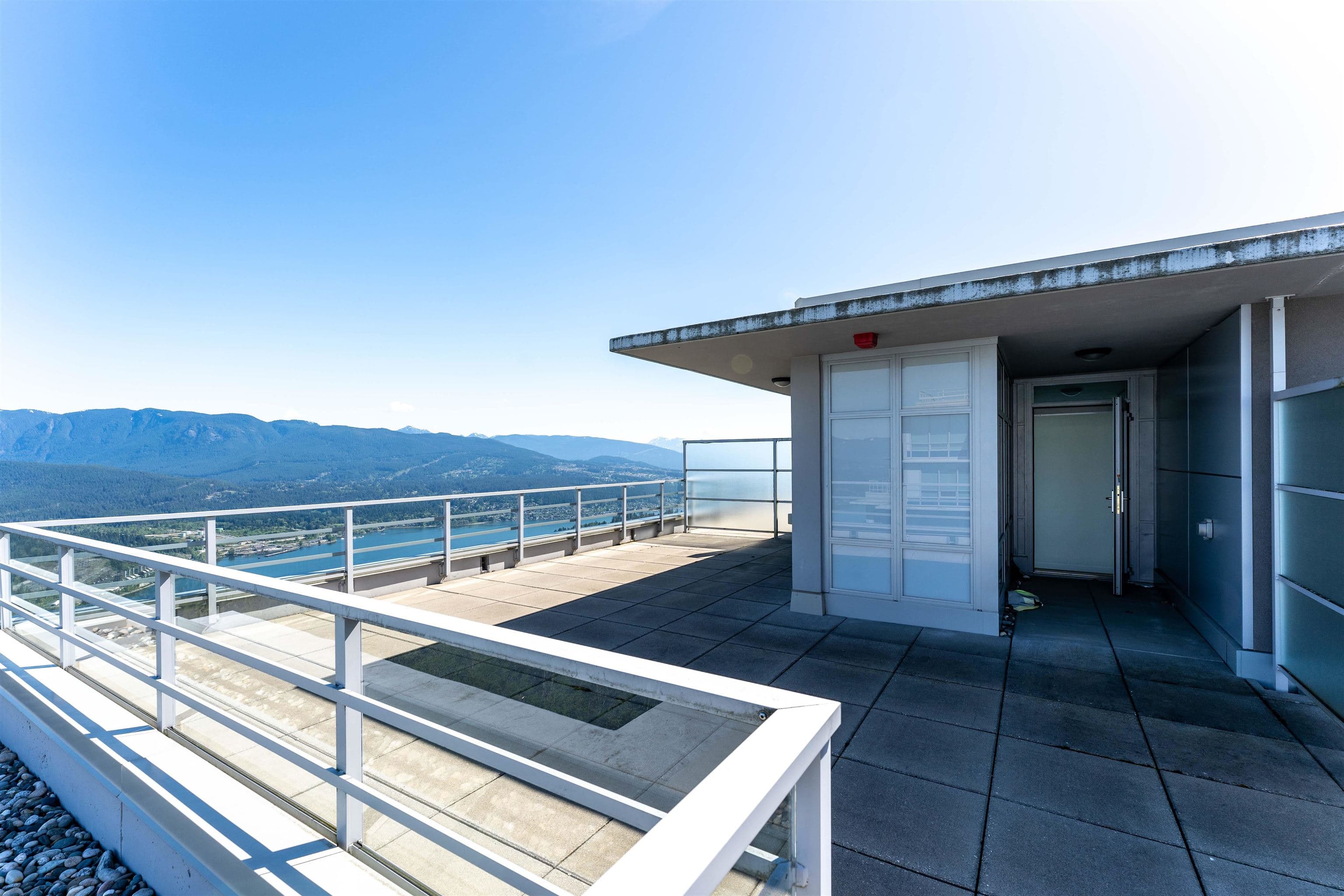 1501 - 9080 University Crescent, Burnaby, V5A 0B7 — photo 5