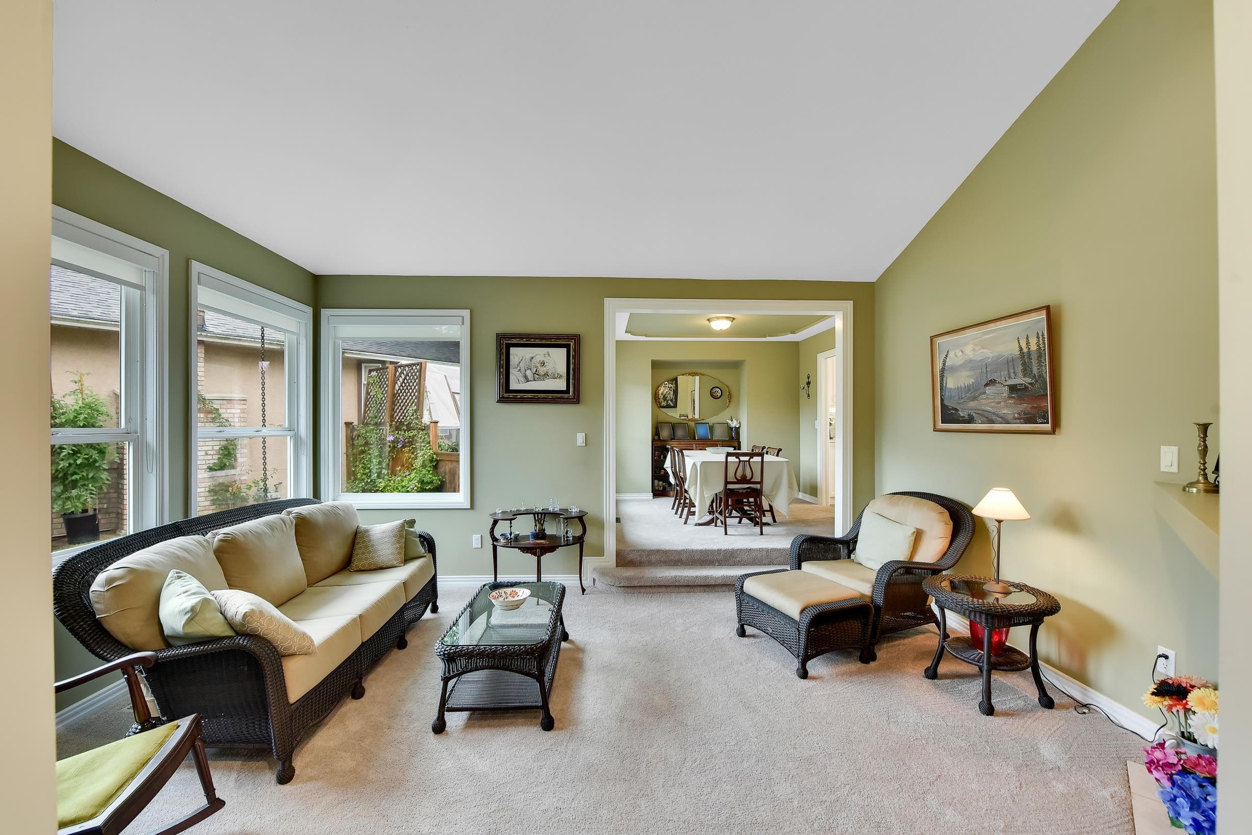 8518 165a Street, Surrey, V4N 3H2 — photo 2