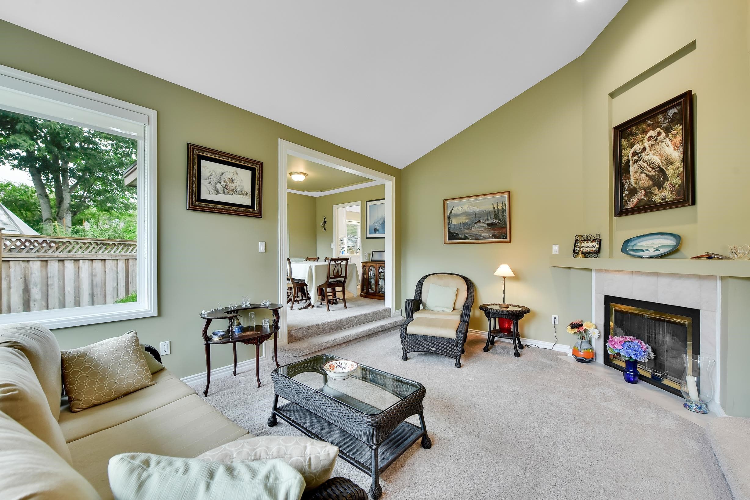 8518 165a Street, Surrey, V4N 3H2 — photo 3