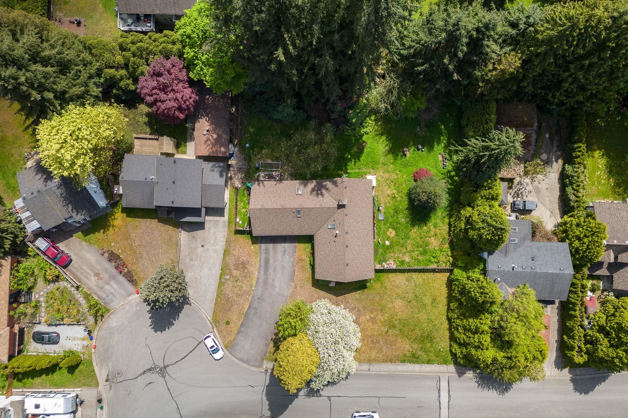 21190 Glenwood Avenue, Maple Ridge, V2X 8K5 — photo 1