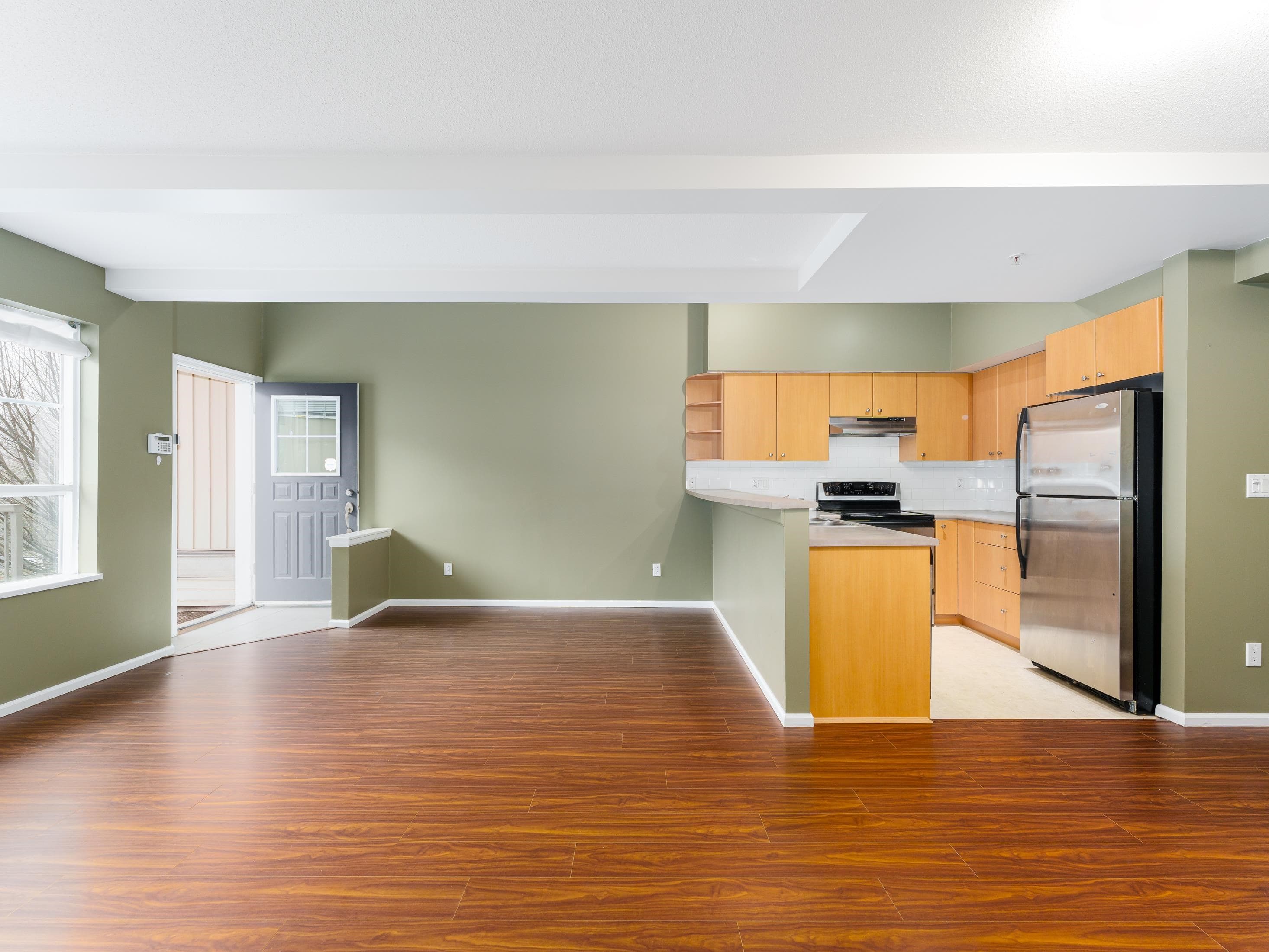38 - 7088 17 Avenue, Burnaby, V3N 1K5 — photo 5