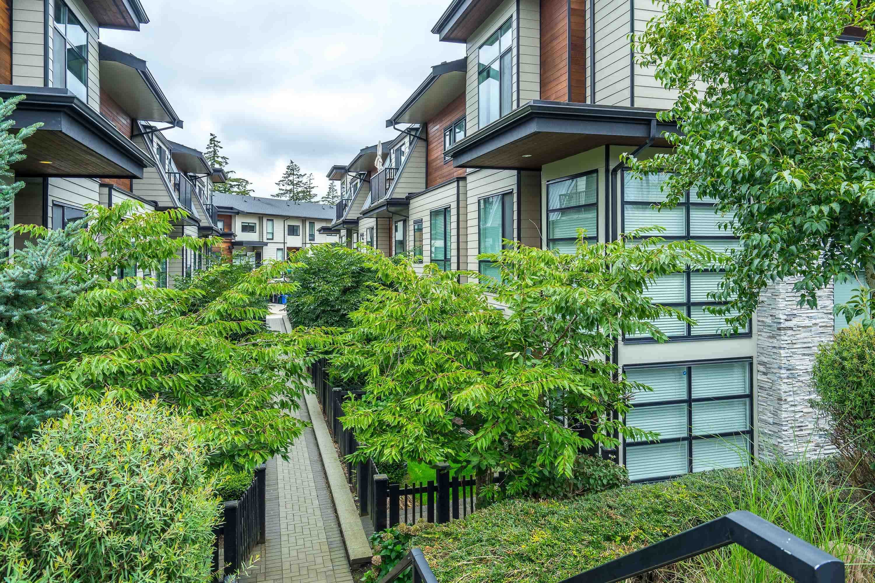 45 - 15688 28 Avenue, Surrey, V3Z 0N1 — photo 2