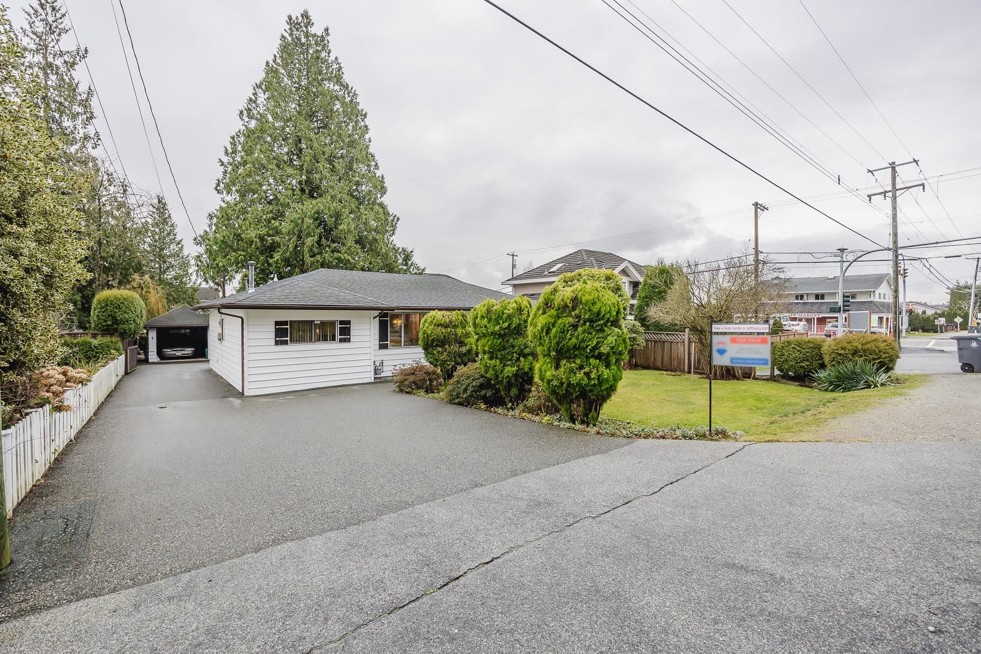 14022 92 Avenue, Surrey, V3V 1J5 — photo 3