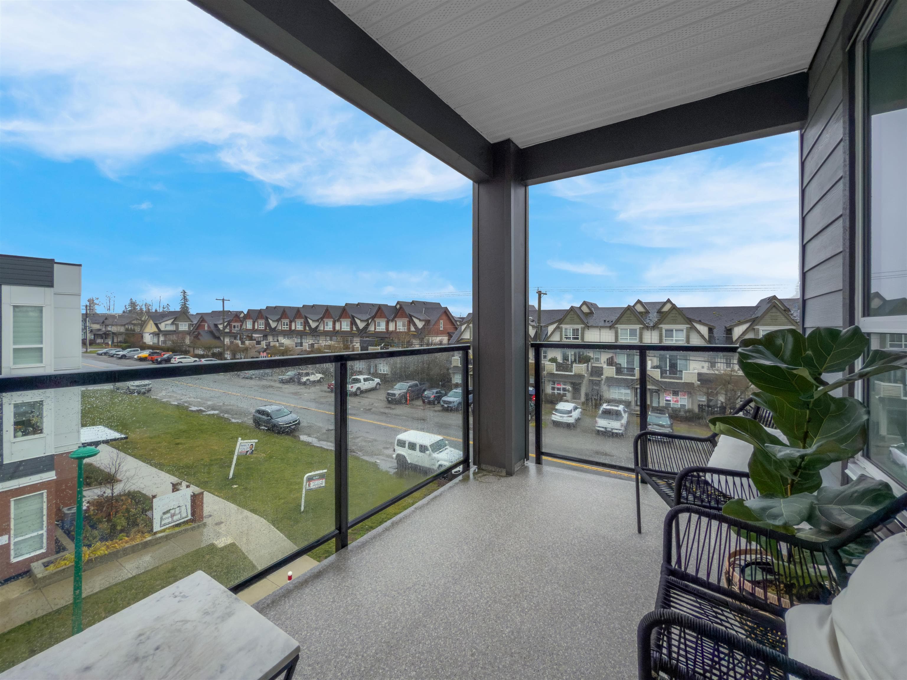 314 - 18811 72 Avenue, Surrey, V4N 1M9 — photo 3