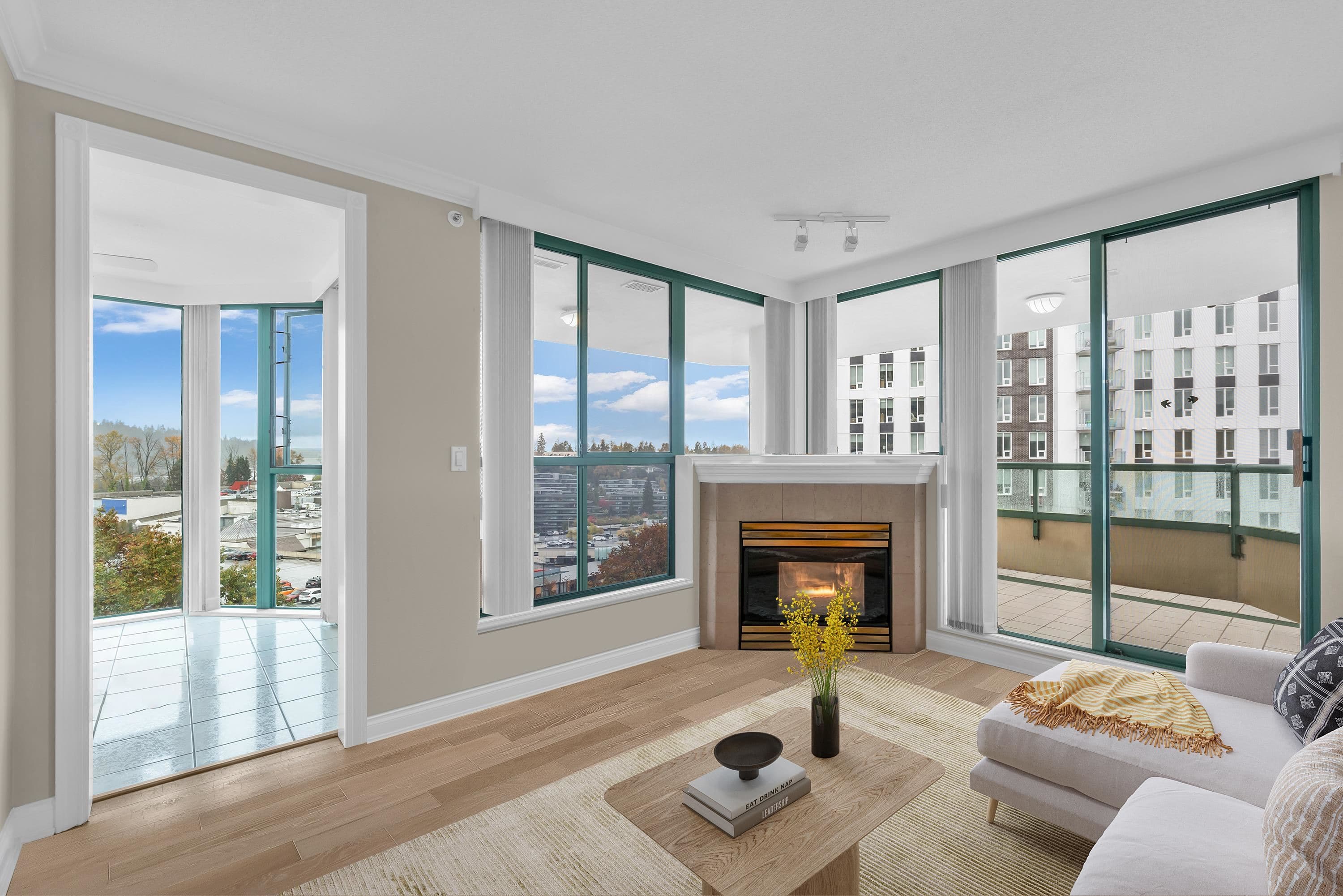 9D - 328 Taylor Way, West Vancouver, V7T 2Y4 — photo 4