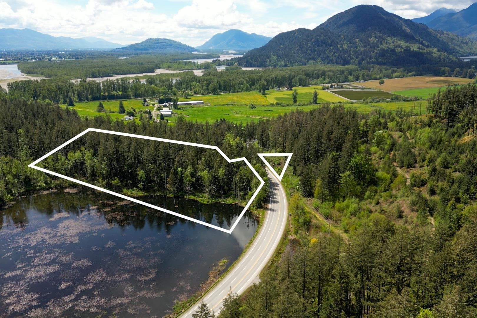 1724 Lougheed Highway, Agassiz