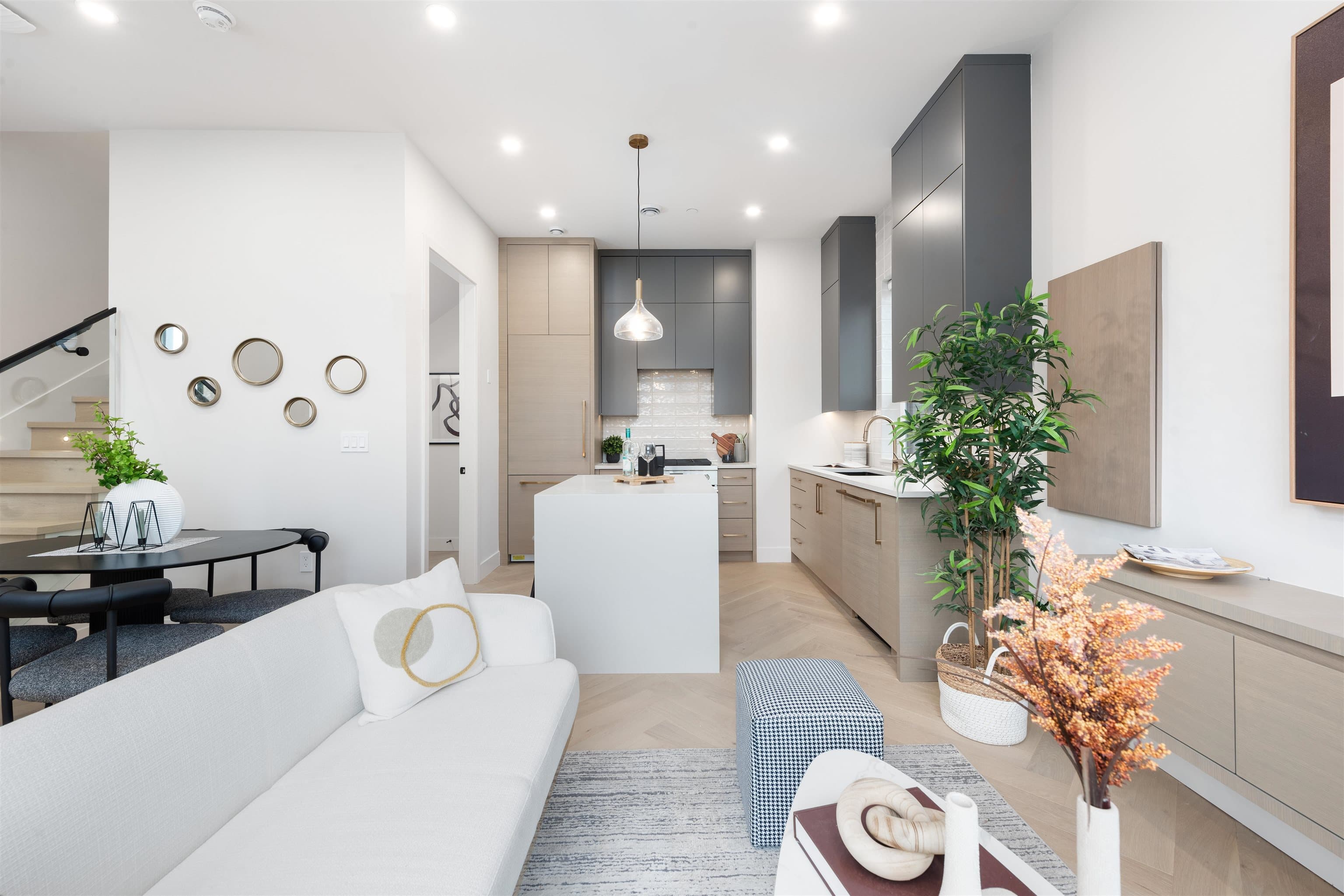 3351 Kaslo Street, Vancouver, V5M 2R1 — photo 2