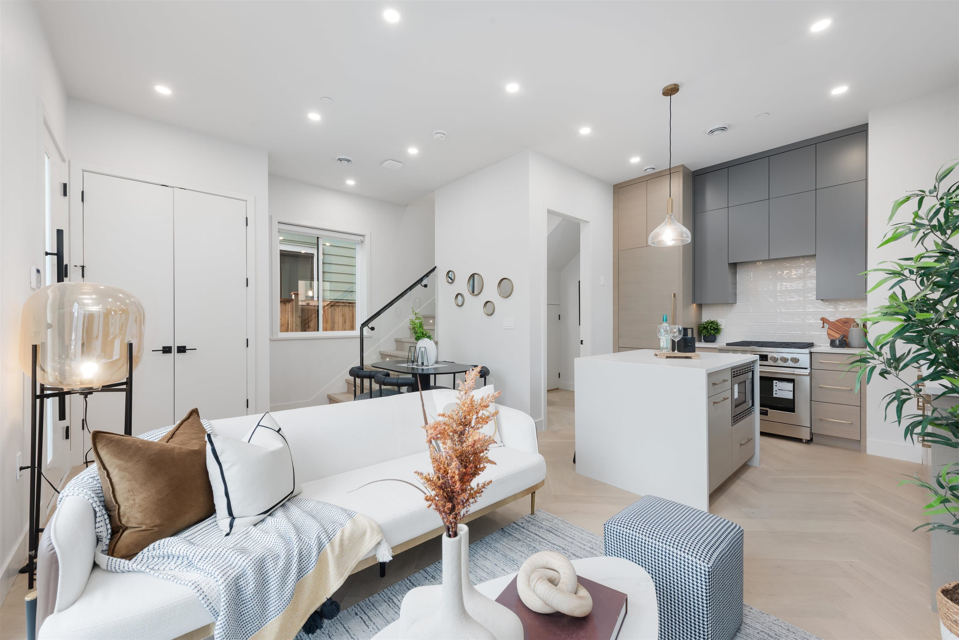 3351 Kaslo Street, Vancouver, V5M 2R1 — photo 1