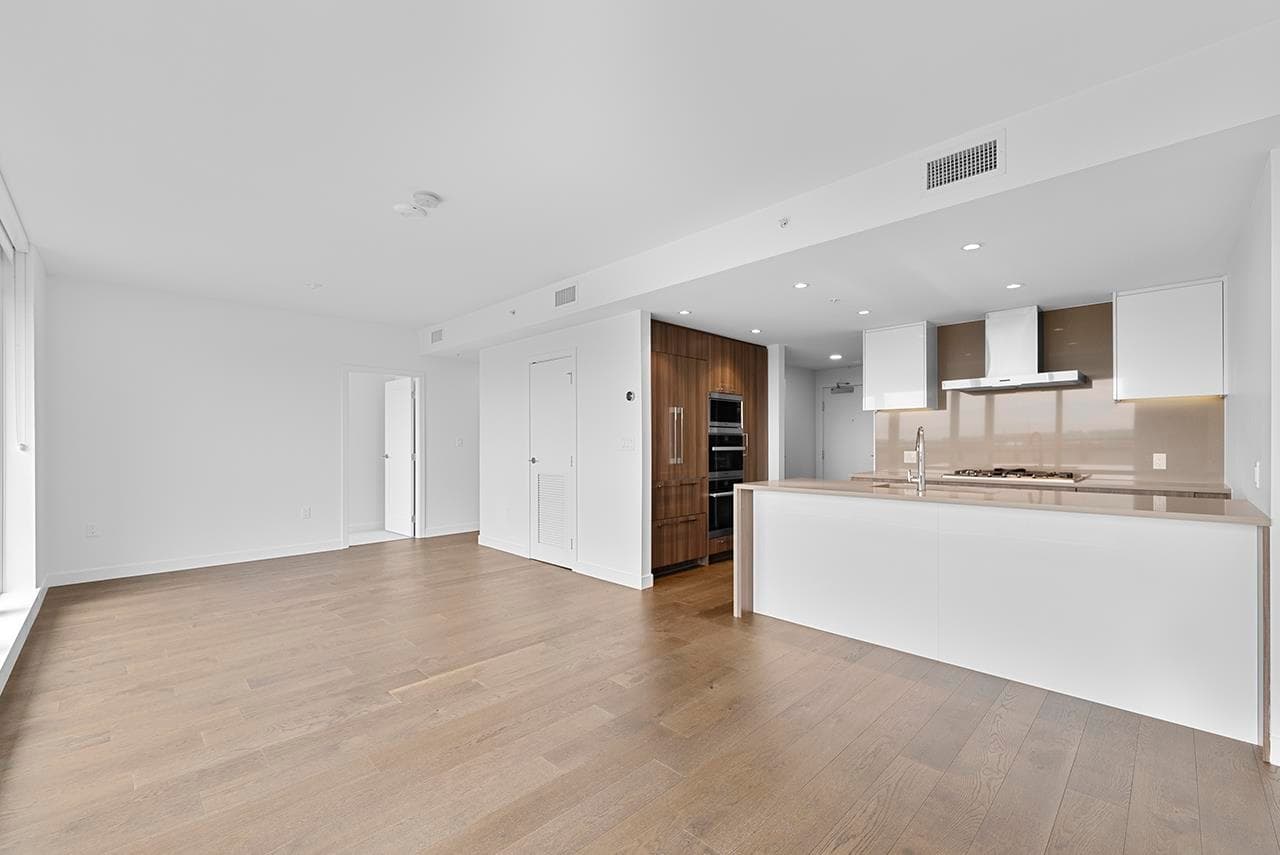 1602 - 8155 Capstan Way, Richmond, V6X 0V3 — photo 3
