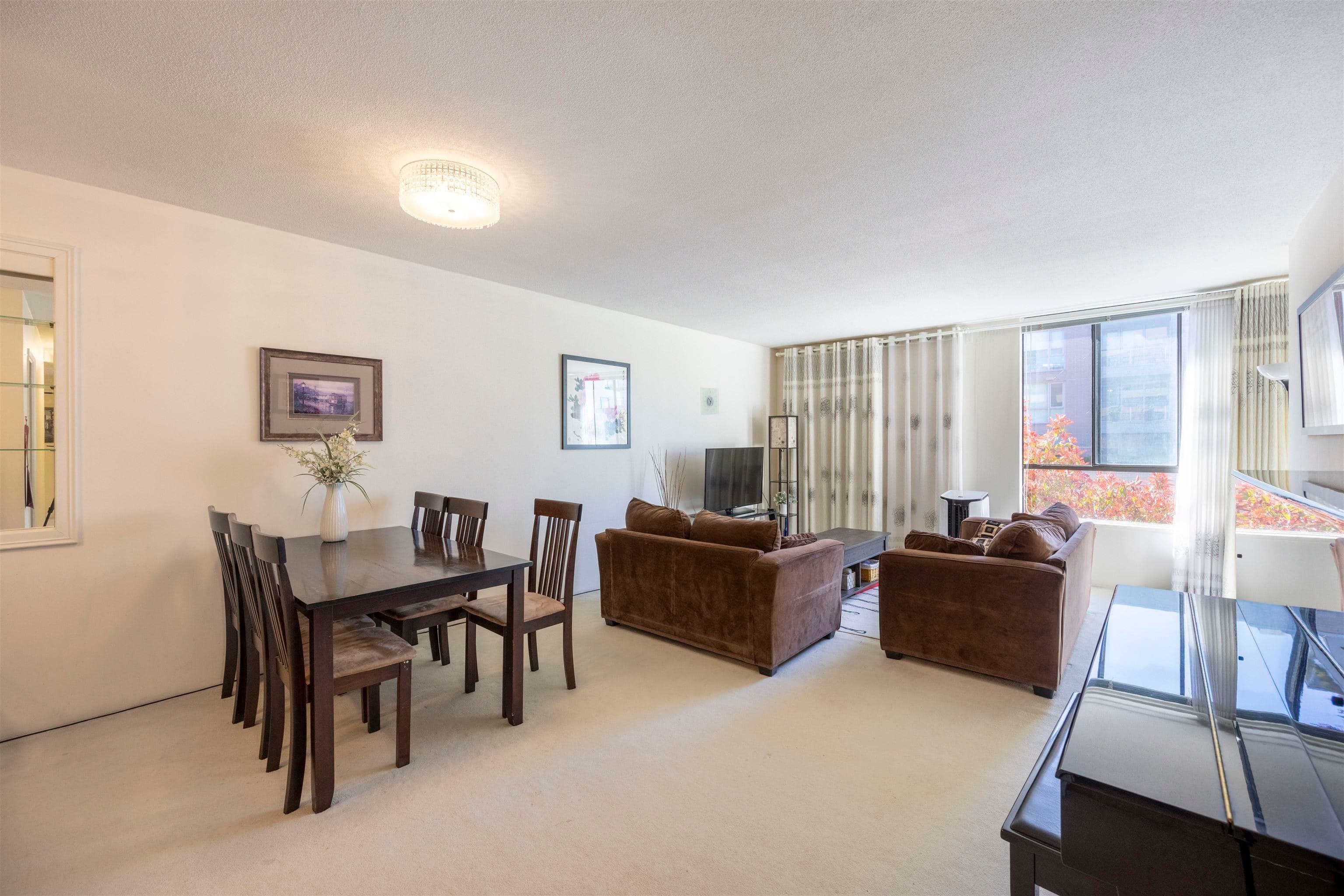 304 - 2140 Briar Avenue, Vancouver, V6L 3E3 — photo 2