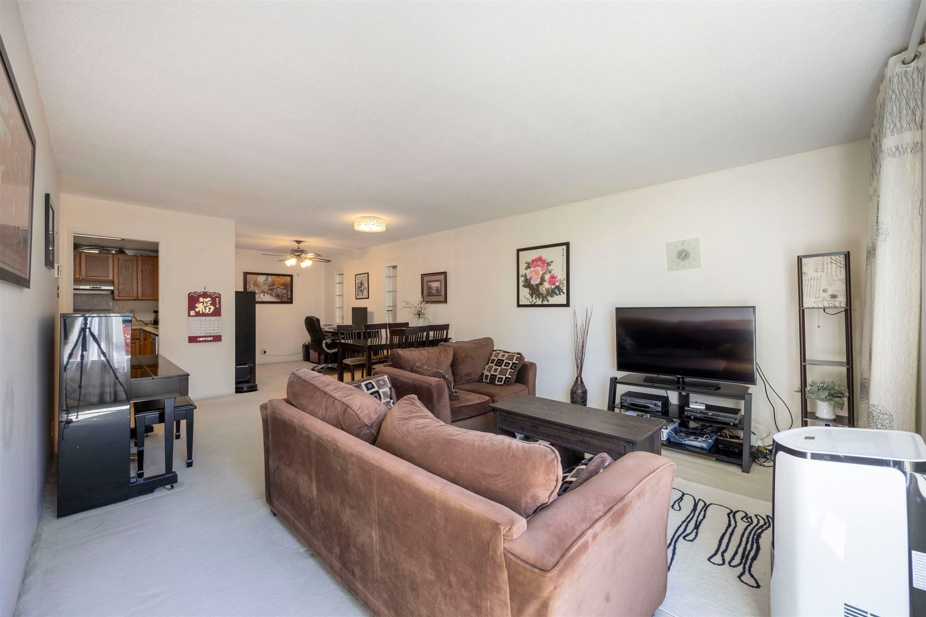 304 - 2140 Briar Avenue, Vancouver, V6L 3E3 — photo 4