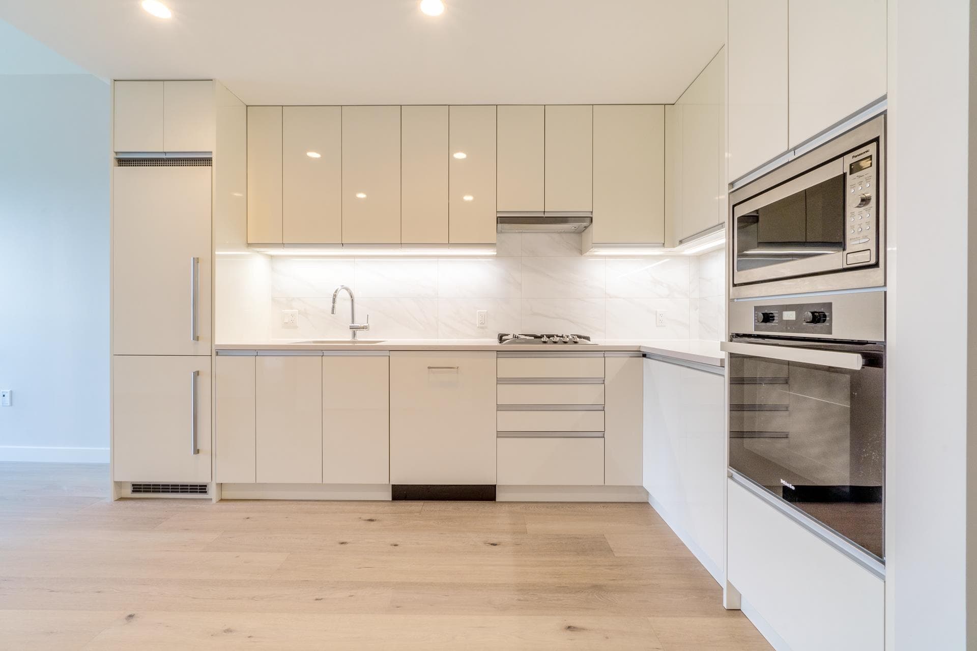 208 - 528 W King Edward Avenue, Vancouver