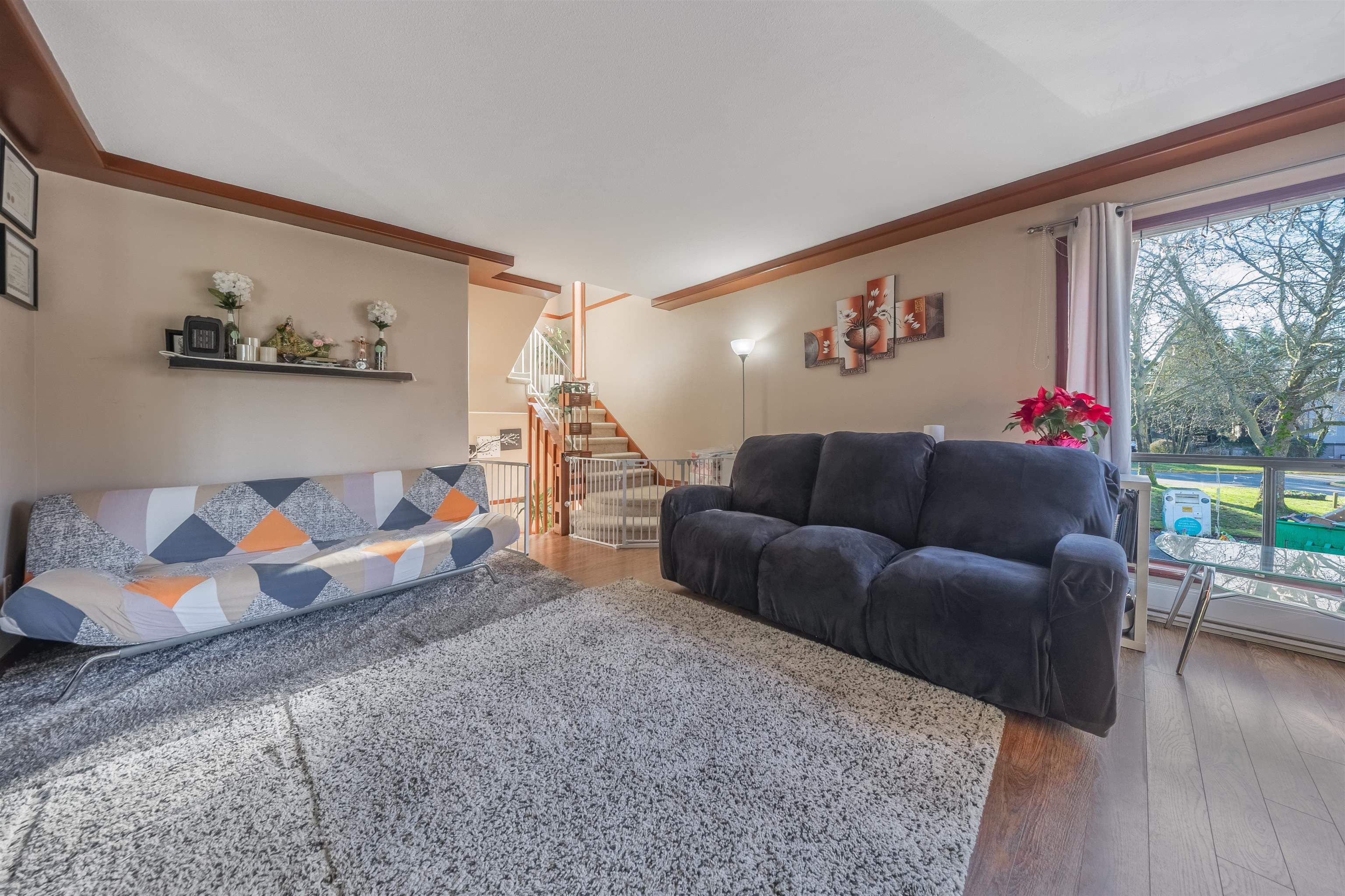 10560 Holly Park Lane, Surrey, V3R 6X9 — photo 4