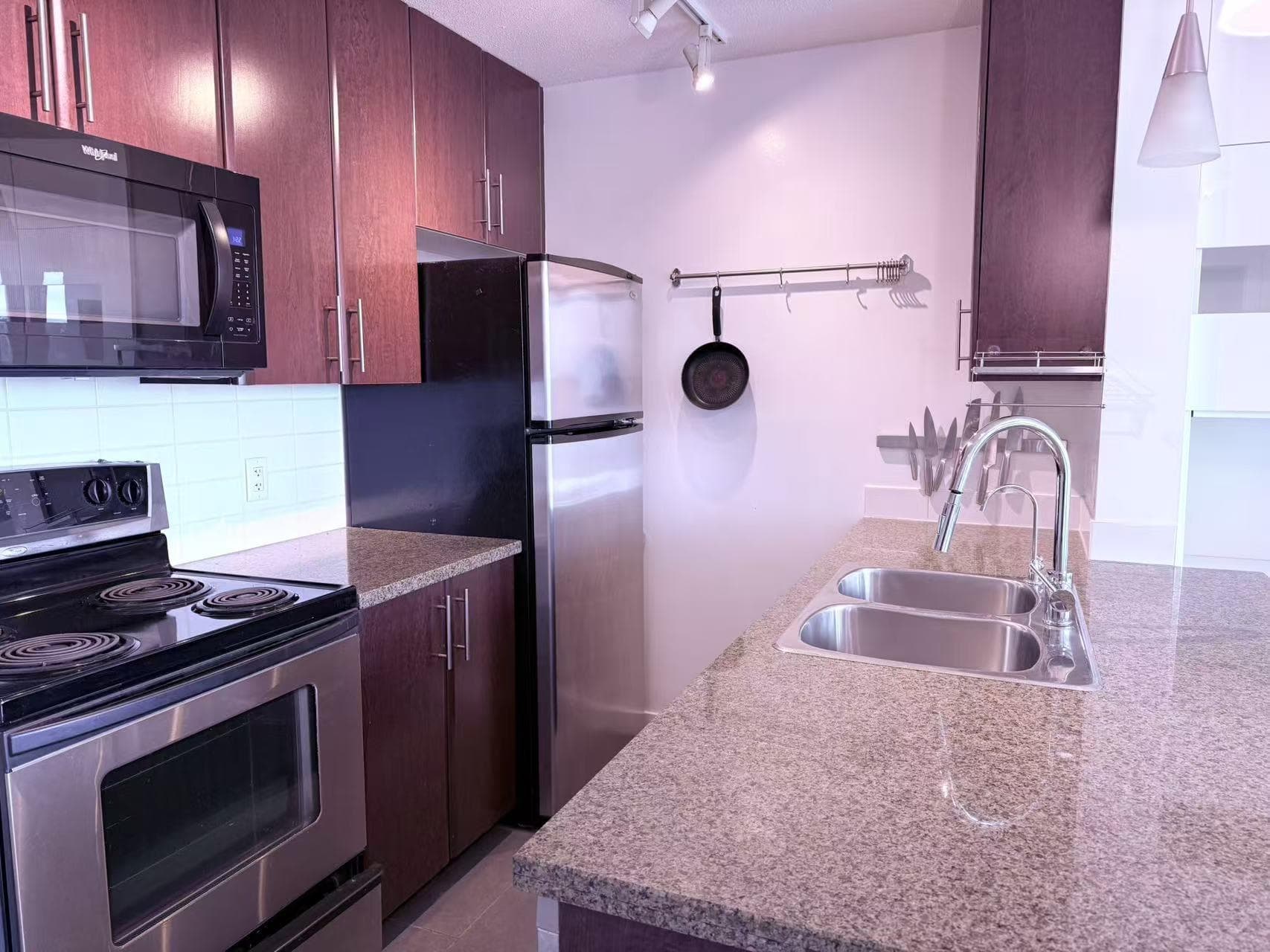 2309 - 688 Abbott Street, Vancouver, V6B 0B9 — photo 3