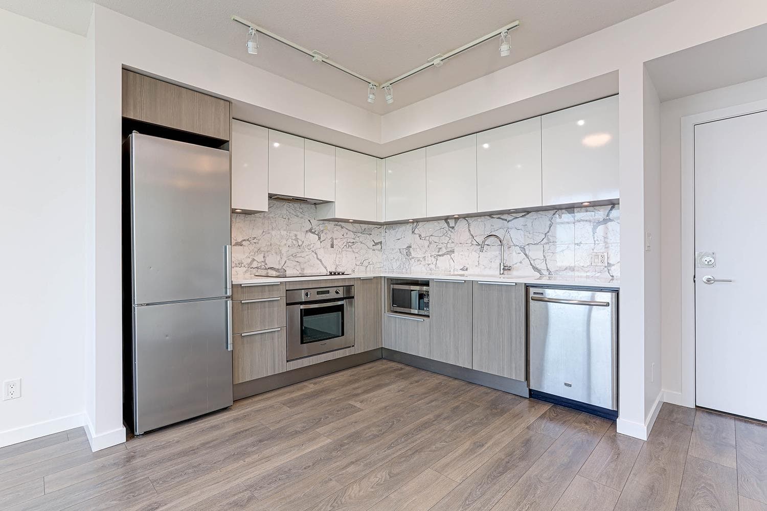 2703 - 6461 Telford Avenue, Burnaby, V5H 0B7 — photo 3