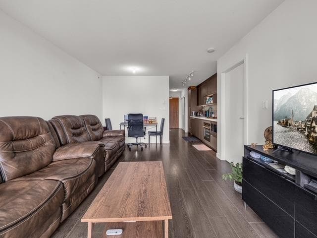 1103 - 13750 100 Avenue, Surrey, V3T 0L3 — photo 5