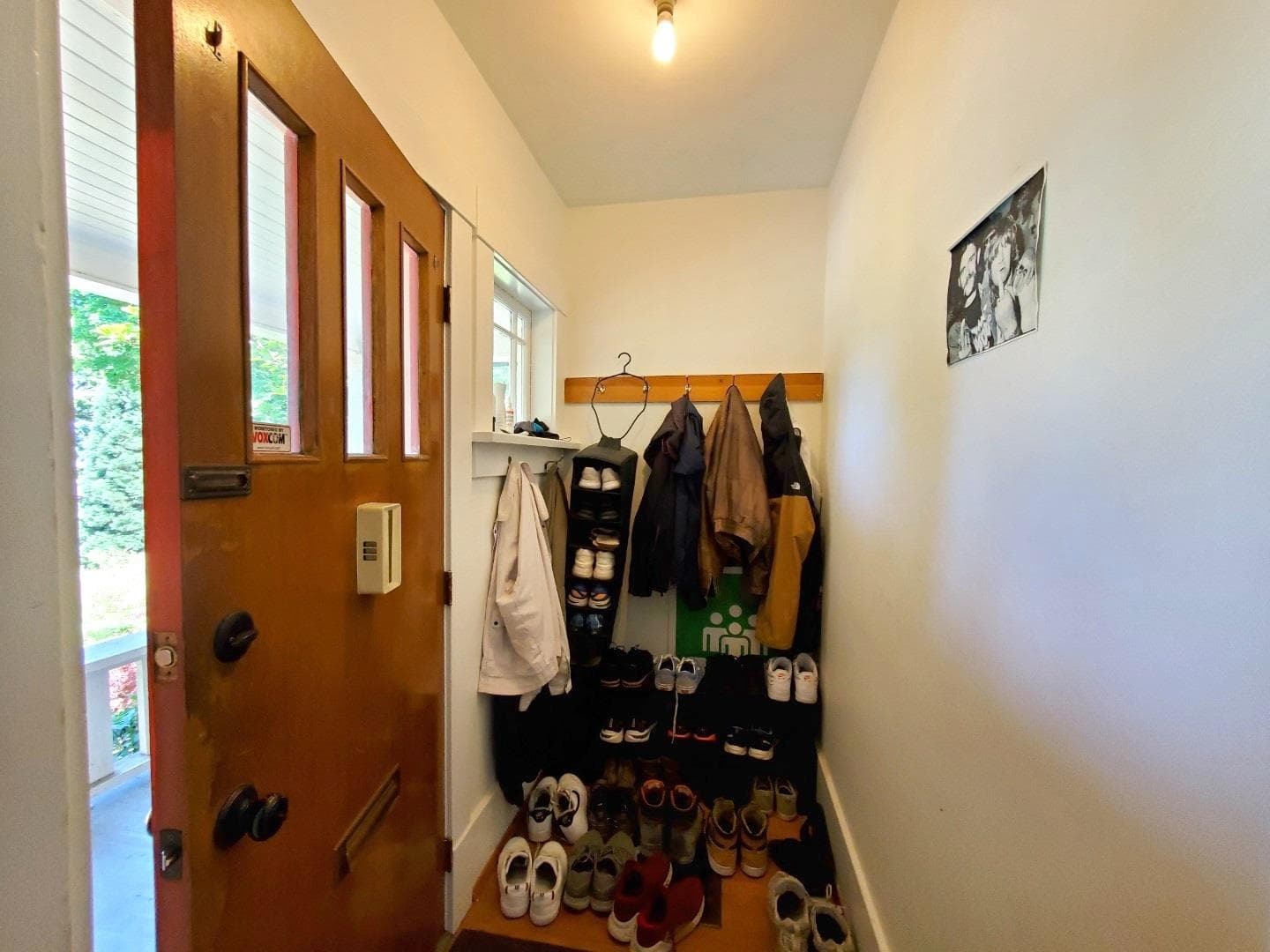 3542 W 16th Avenue, Vancouver, V6R 3C1 — photo 2