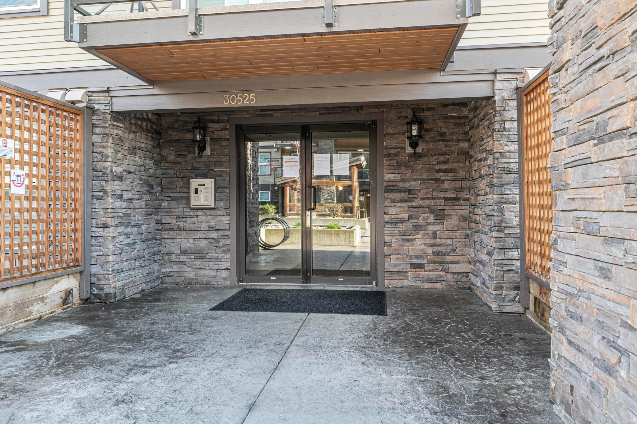 319 - 30525 Cardinal Avenue, Abbotsford, V2T 0A8 — photo 3