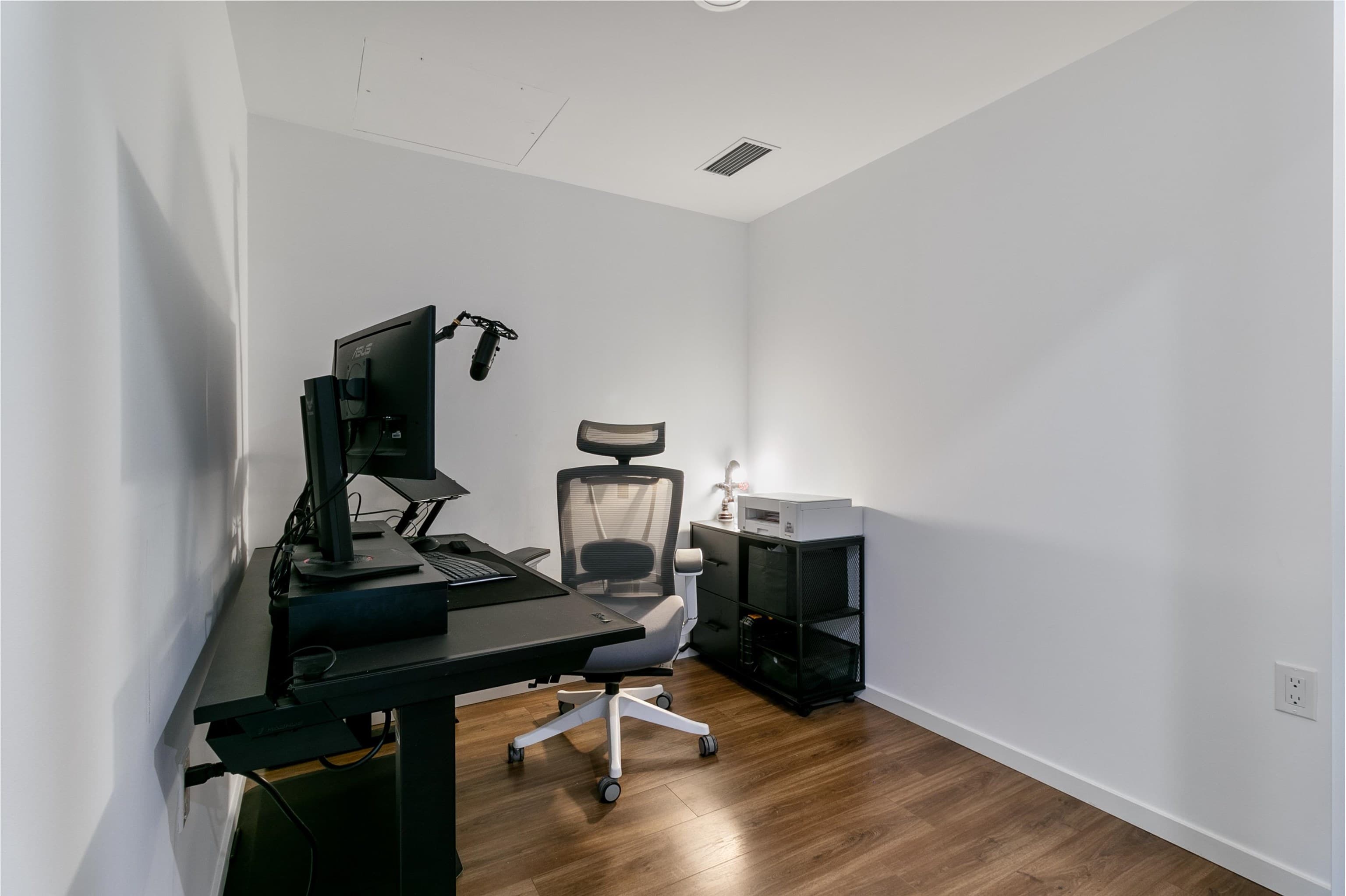 610 - 1888 Gilmore Avenue, Burnaby, V5C 0L2 — photo 5