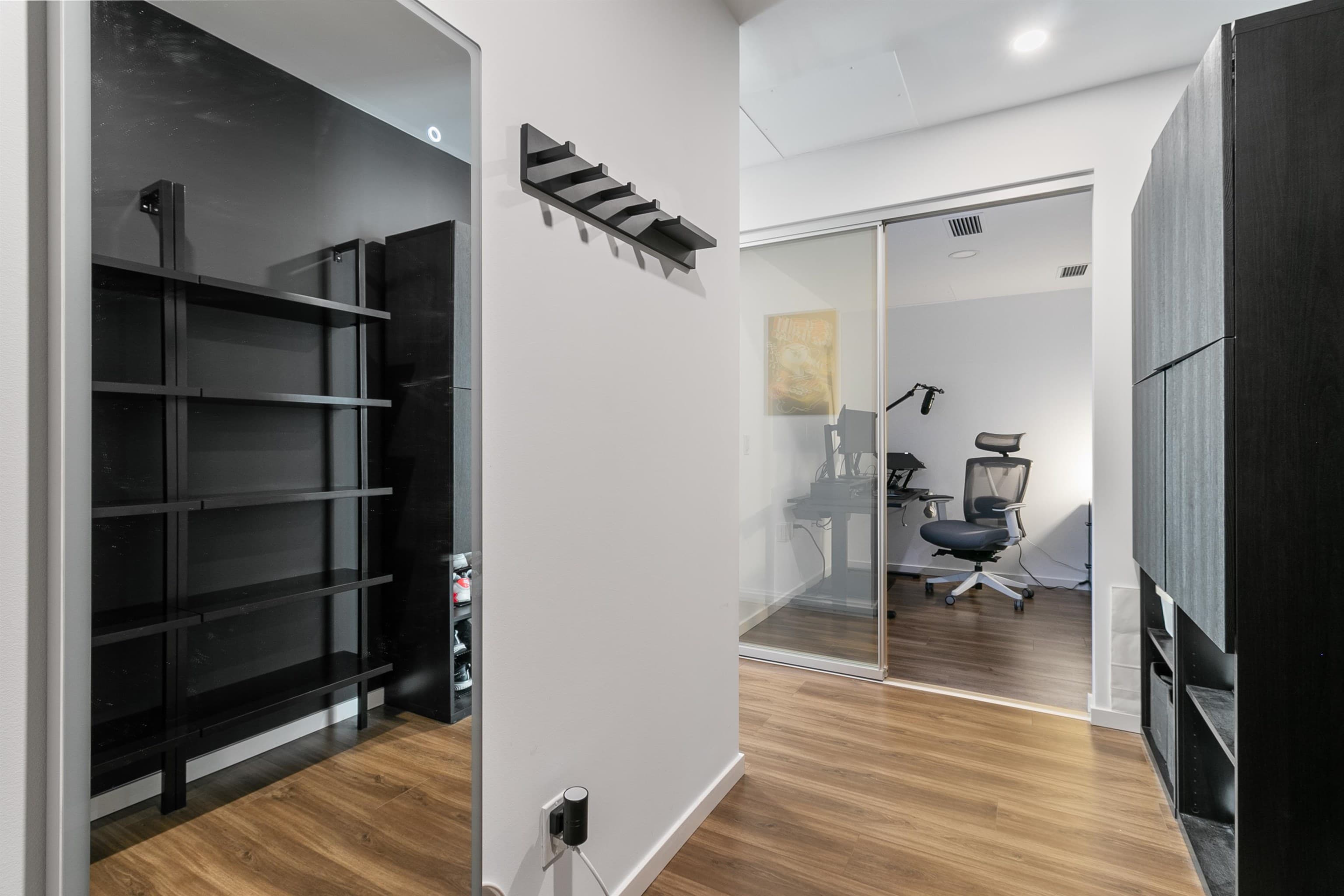 610 - 1888 Gilmore Avenue, Burnaby, V5C 0L2 — photo 4