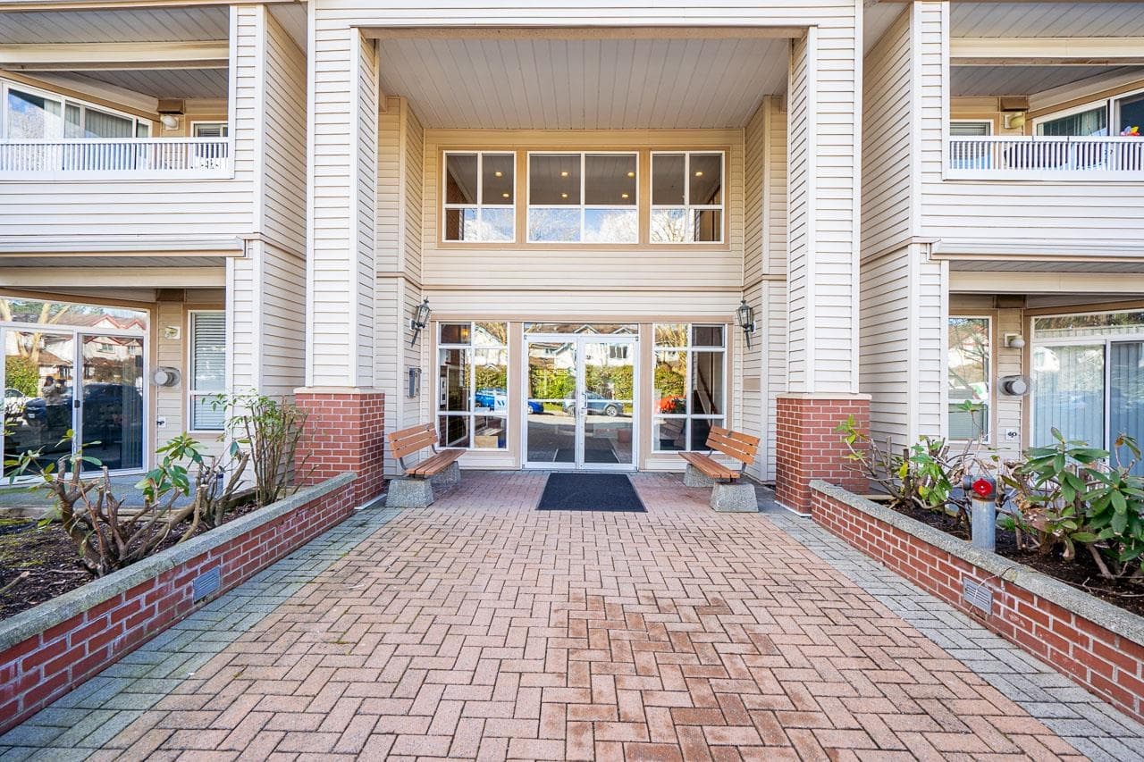 406 - 8139 121a Street, Surrey, V3W 0Z2 — photo 4