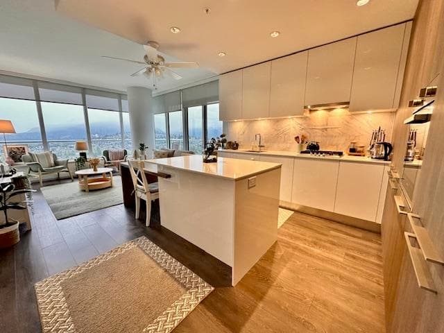 4312 - 1955 Alpha Way, Burnaby, V5C 0K6 — photo 4