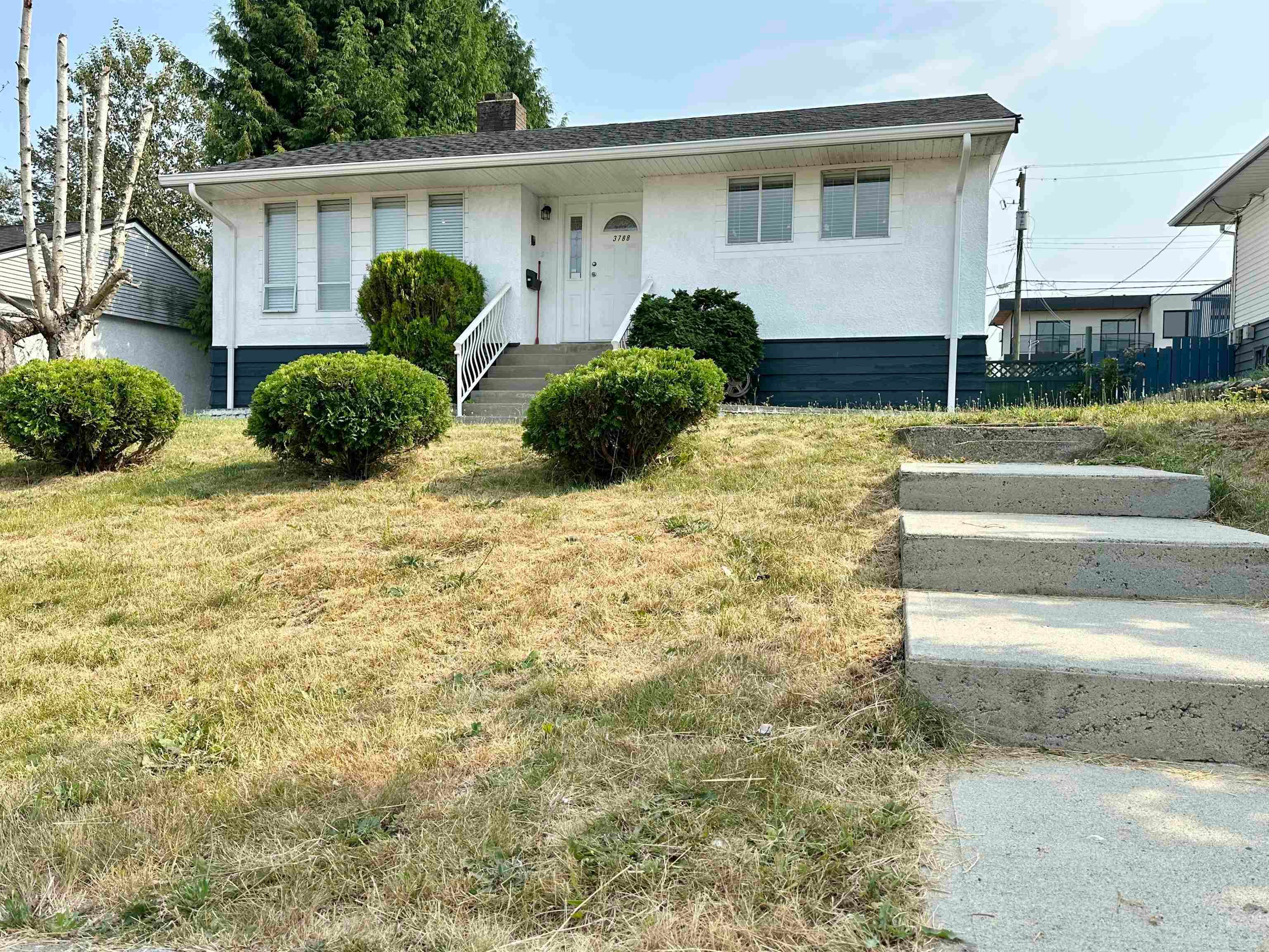 3788 Linwood Street, Burnaby, V5G 1N5 — photo 2