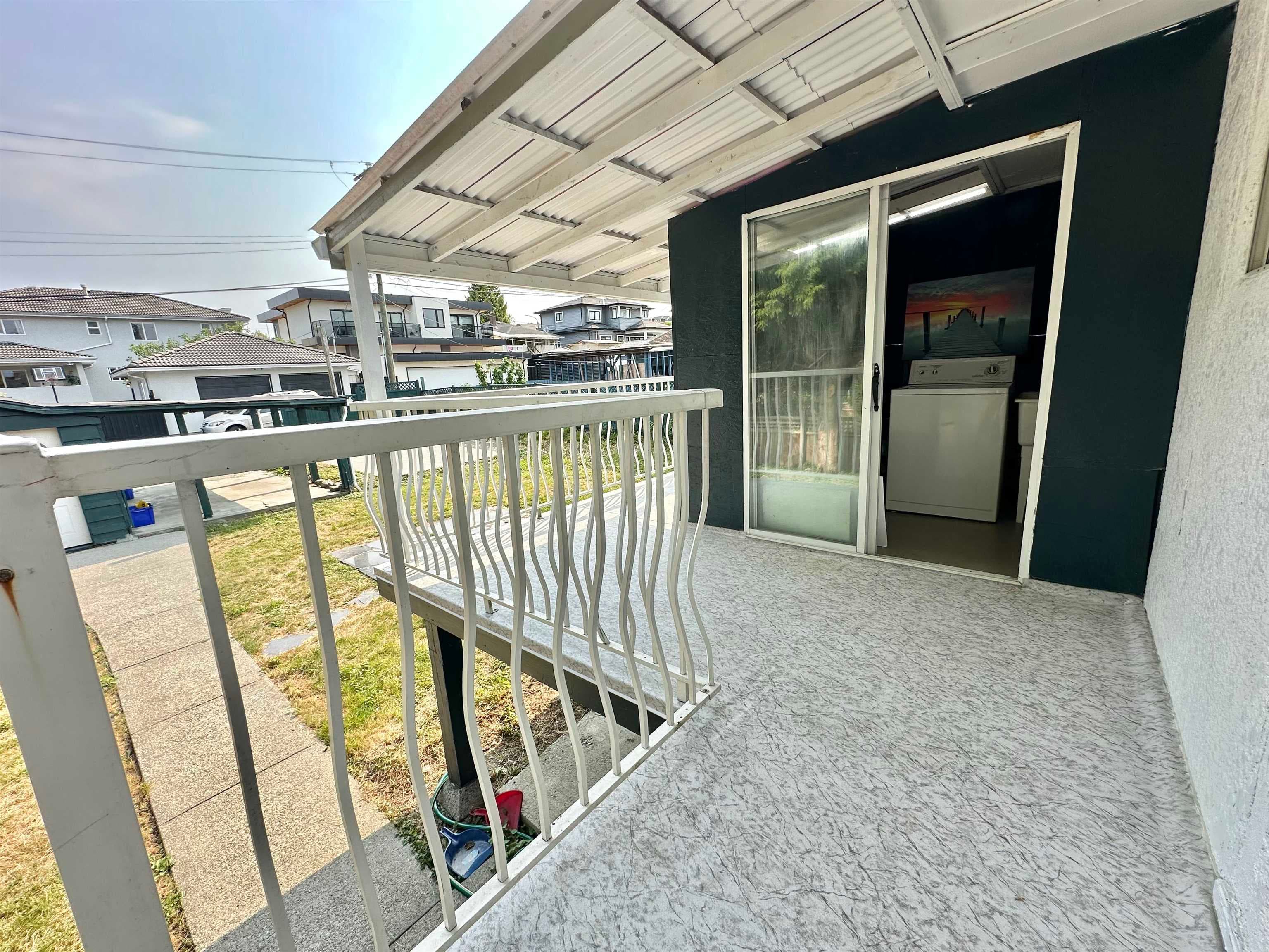 3788 Linwood Street, Burnaby, V5G 1N5 — photo 4