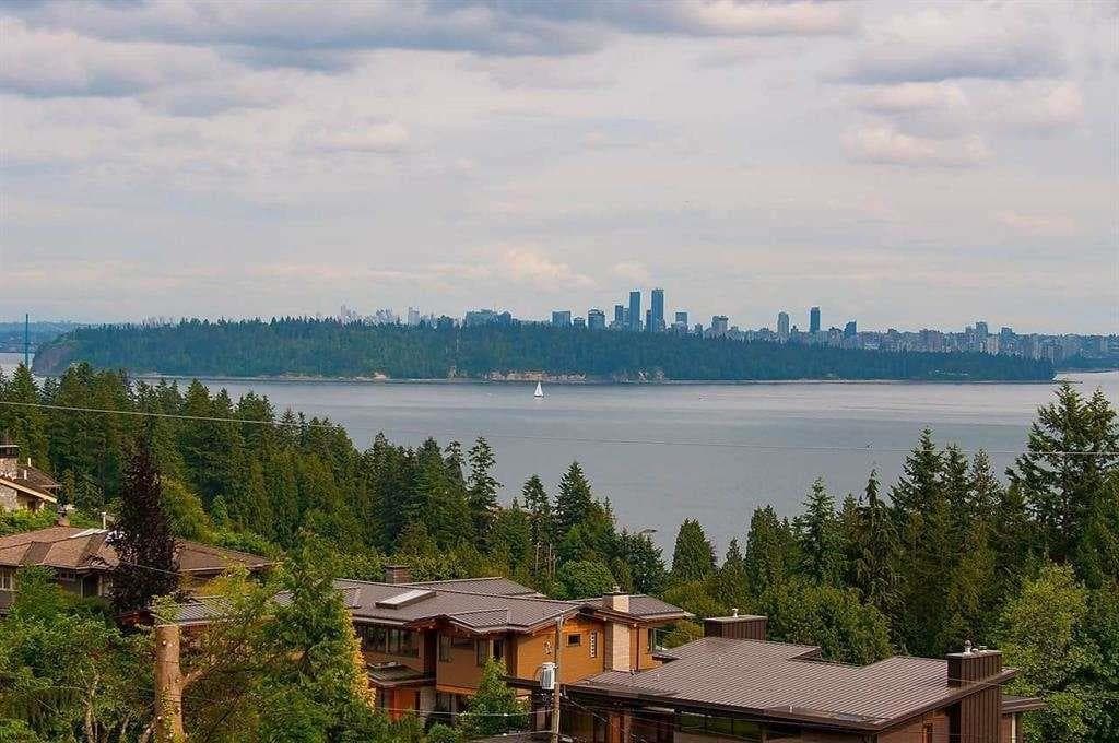 3365 Craigend Road, West Vancouver