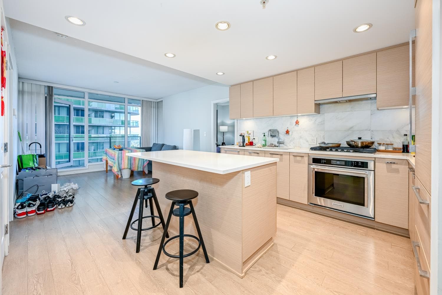 1605 - 6700 Dunblane Avenue, Burnaby, V5H 3K6 — photo 5