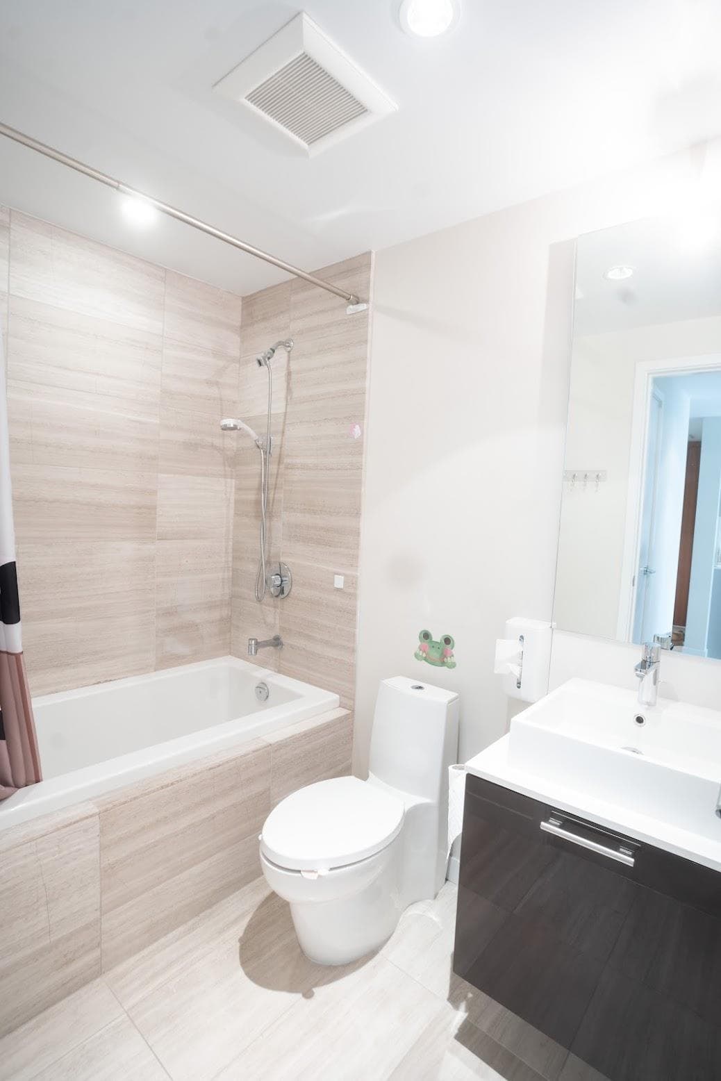 404 - 5111 Brighouse Way, Richmond, V7C 0A6 — photo 3