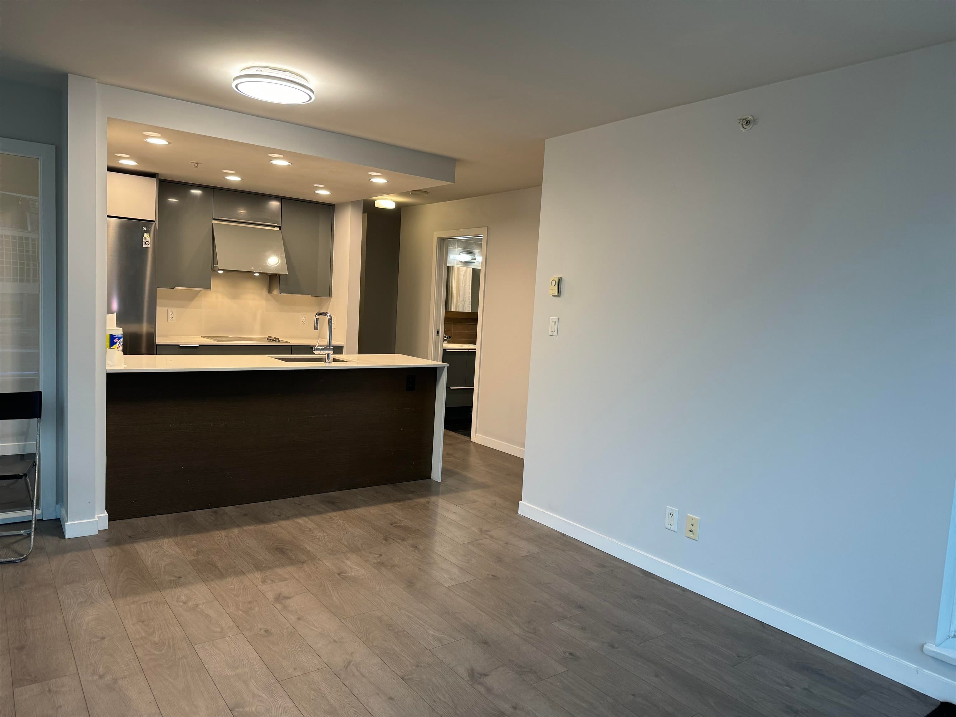 1009 - 161 W Georgia Street, Vancouver, V6B 0K9 — photo 3