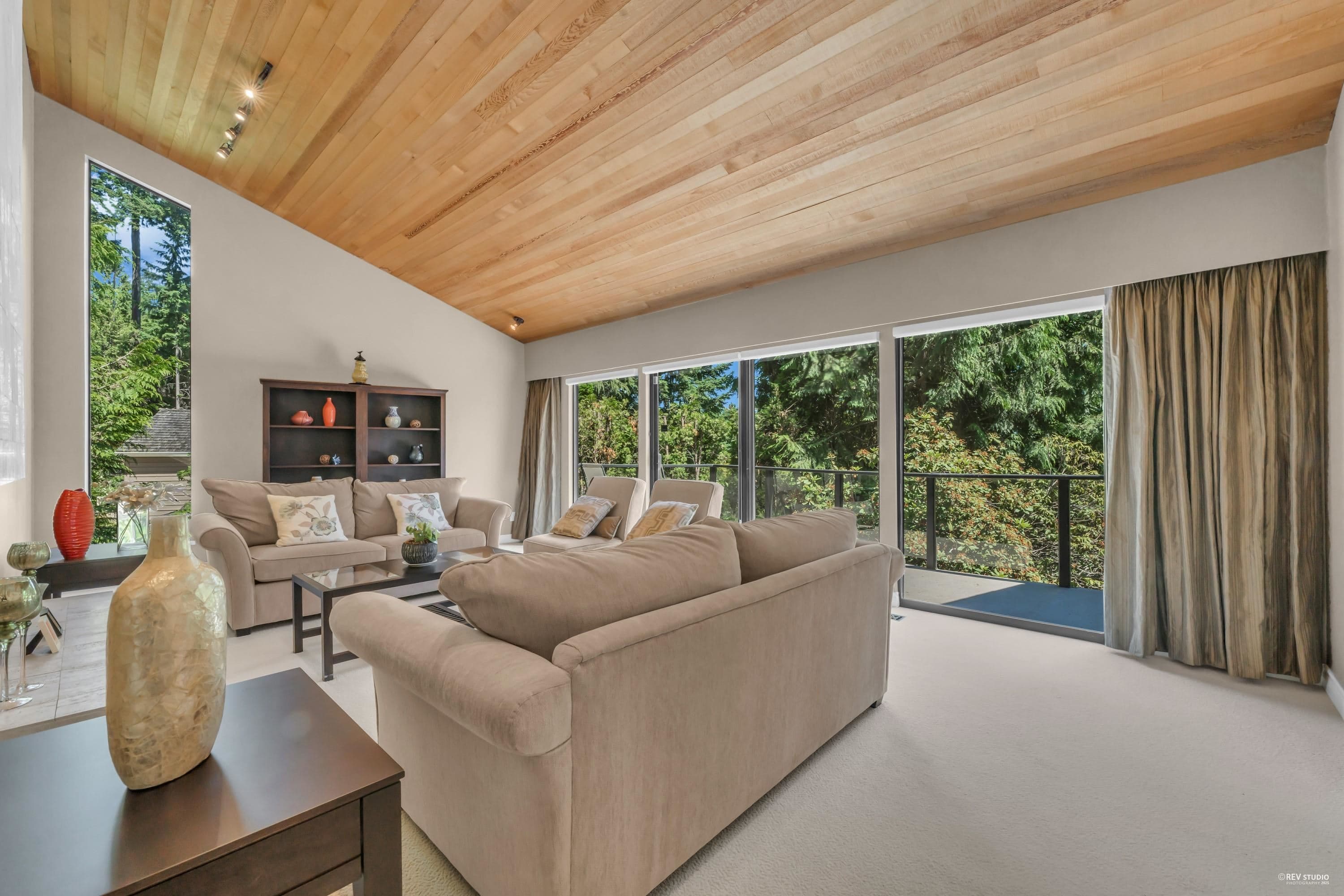 4623 Caulfeild Drive, West Vancouver, V7W 1E9 — photo 5