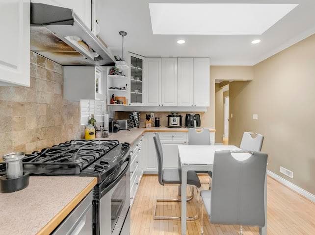 4025 Sunset Boulevard, North Vancouver, V7R 3Y6 — photo 5