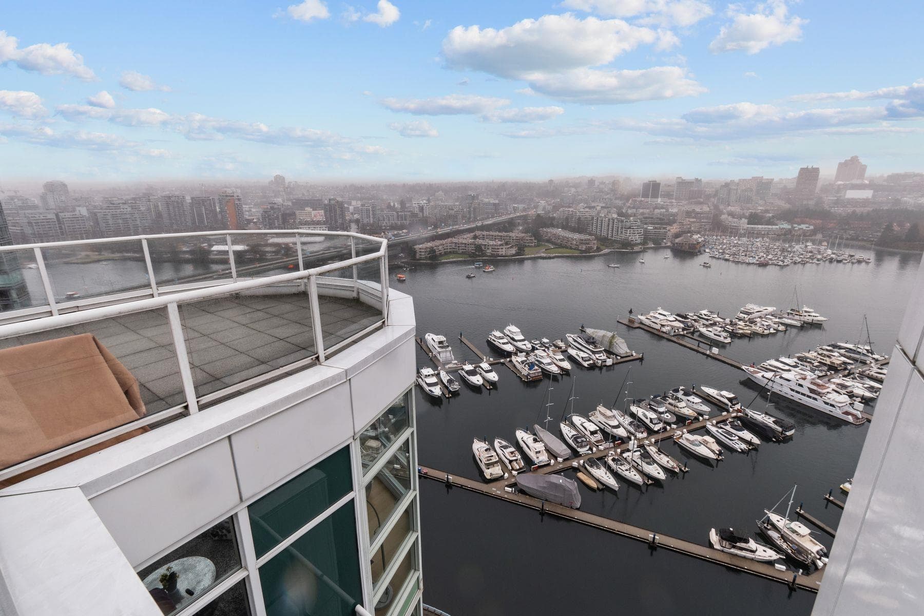 2602 - 1077 Marinaside Crescent, Vancouver, V6Z 2Z5 — photo 3