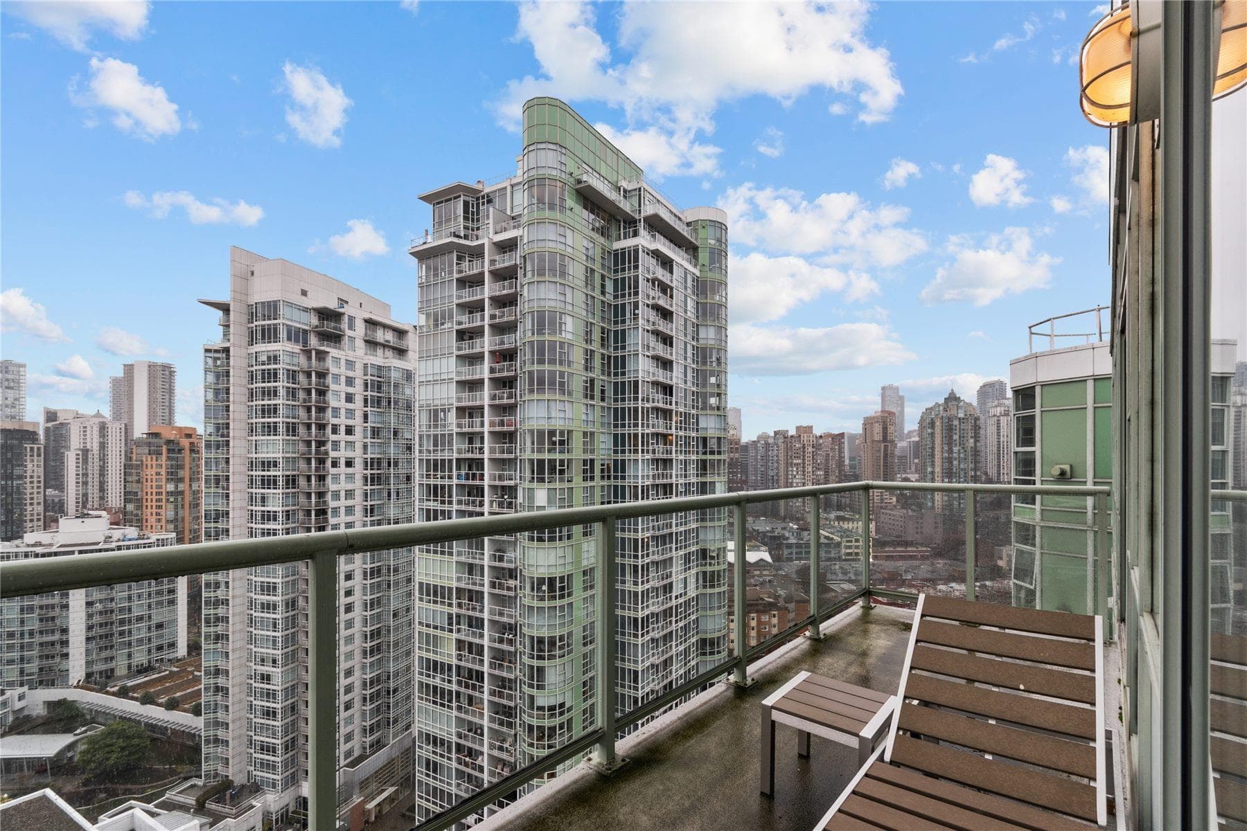2602 - 1077 Marinaside Crescent, Vancouver, V6Z 2Z5 — photo 5