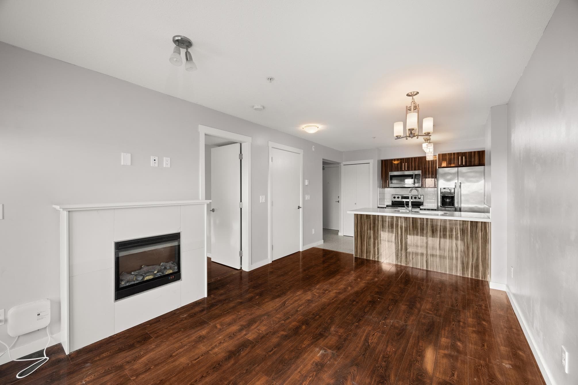 503 - 22318 Lougheed Highway, Maple Ridge, V2X 2T4 — photo 1