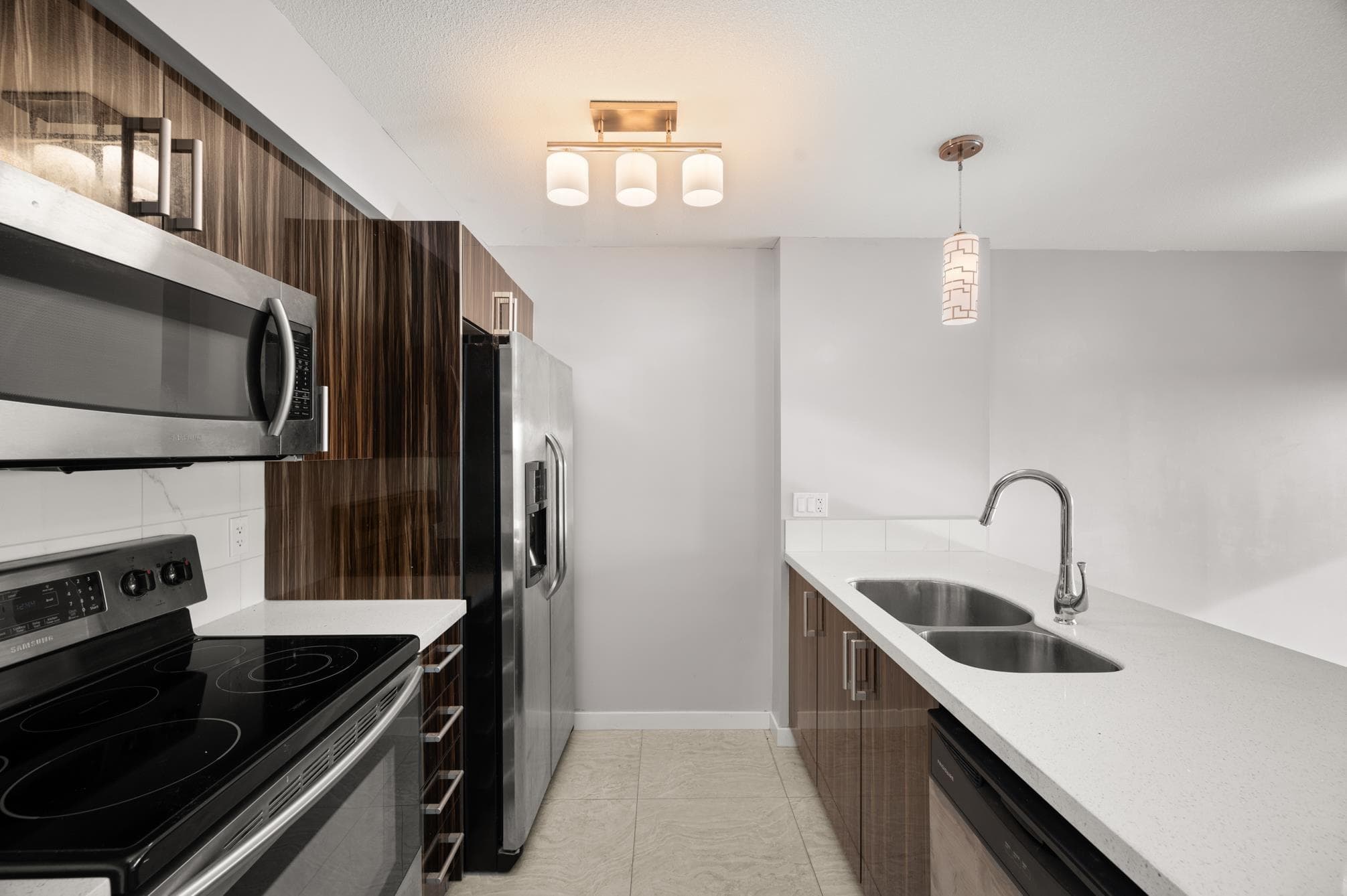 503 - 22318 Lougheed Highway, Maple Ridge, V2X 2T4 — photo 5