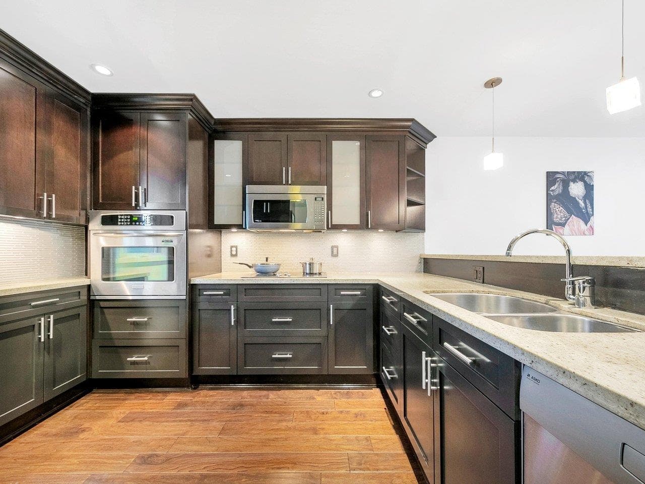 204 - 3788 W 10th Avenue, Vancouver, V6R 2G4 — photo 2