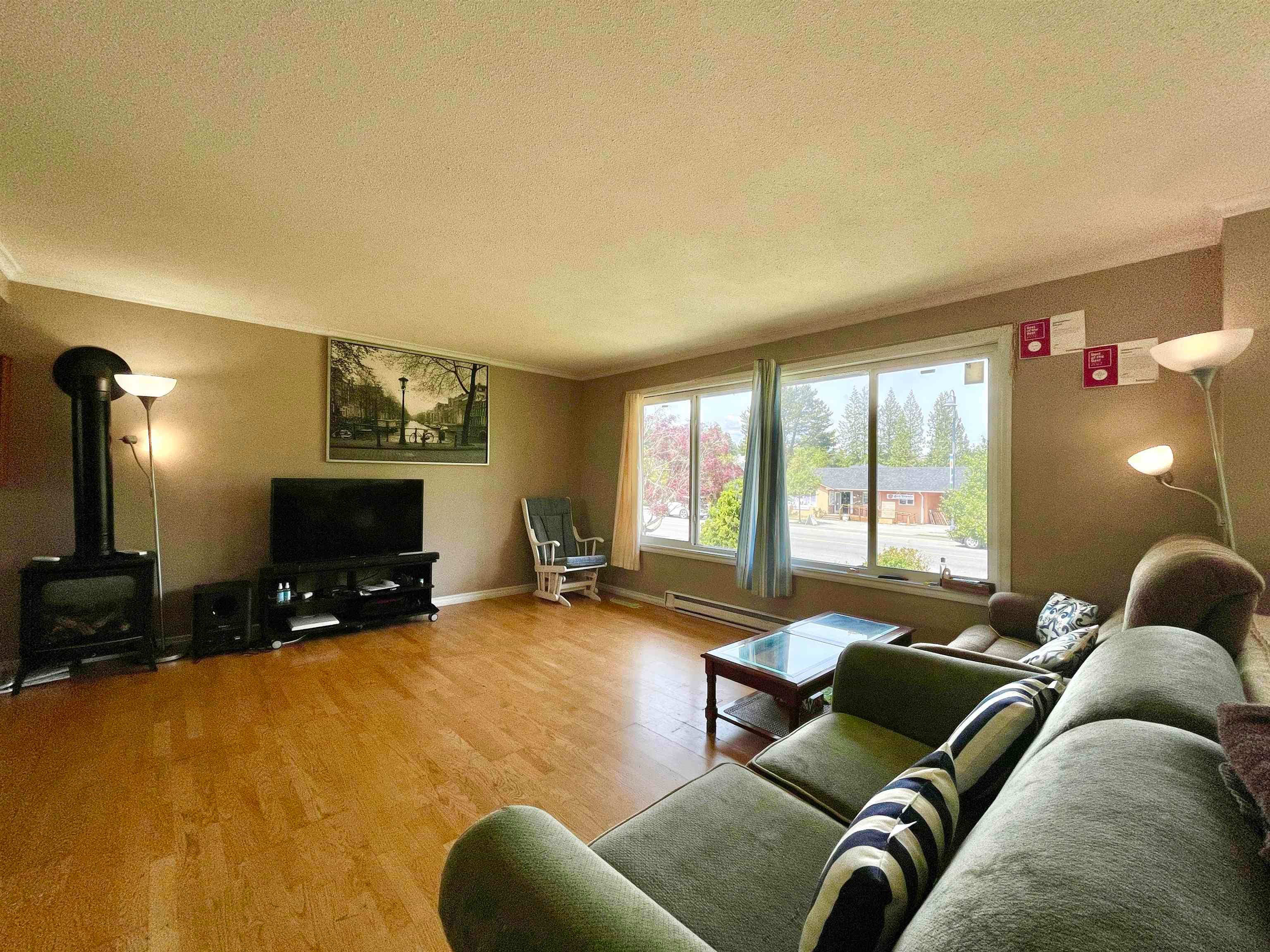 5693 Dolphin Street, Sechelt, V0N 3A0 — photo 5