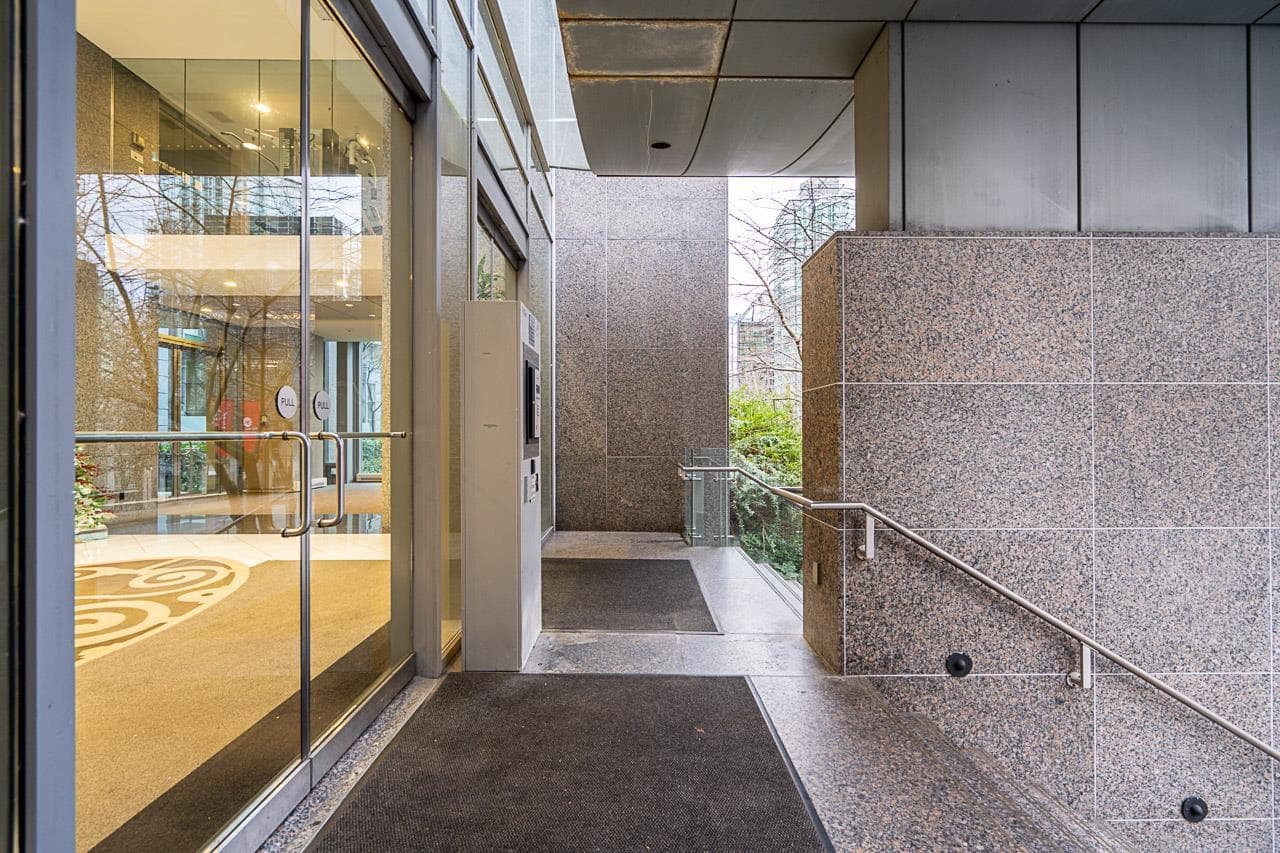 1807 - 1200 W Georgia Street, Vancouver, V6E 4R2 — photo 4