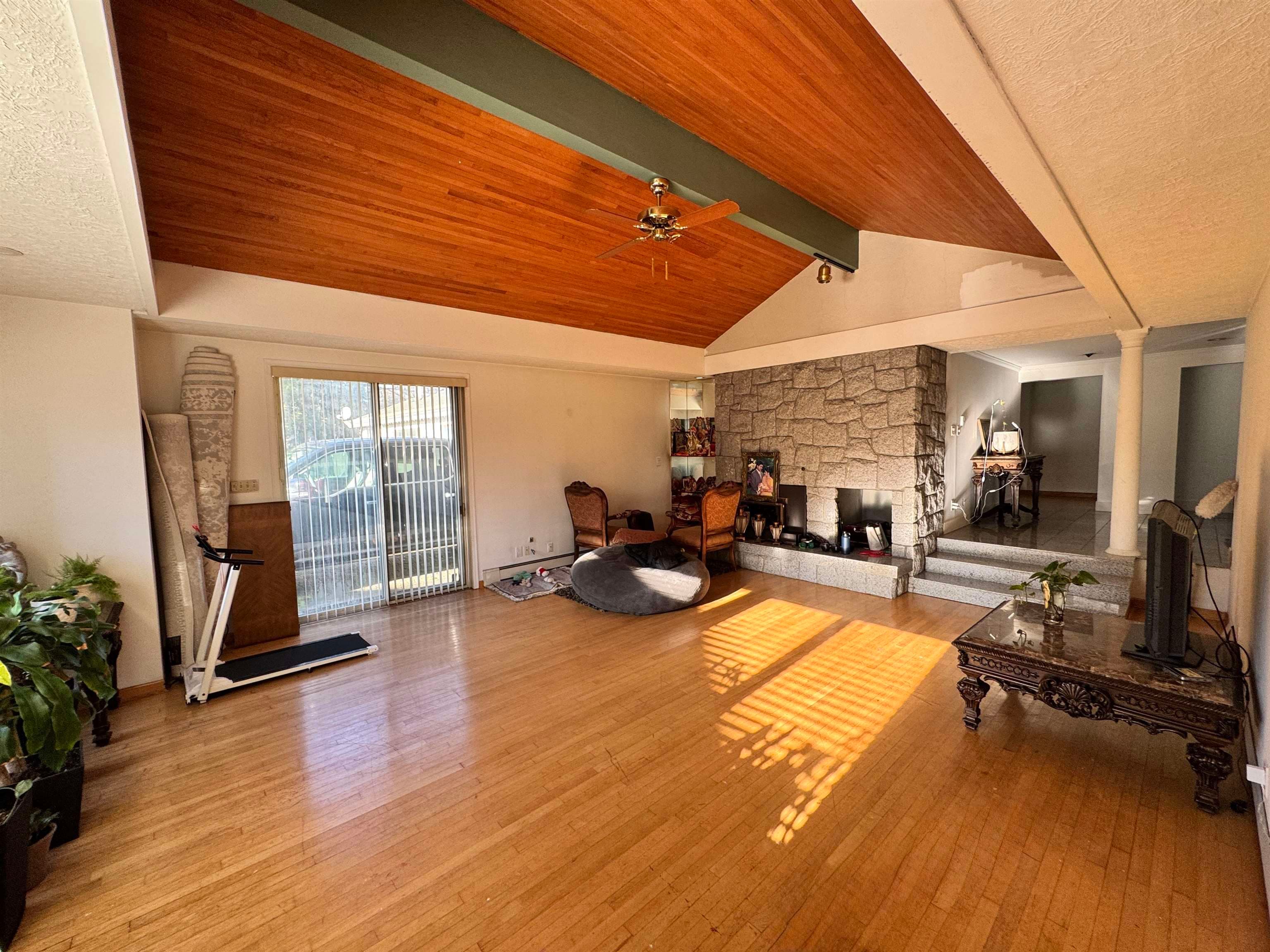 13439 56 Avenue Avenue, Surrey, V3X 2Z5 — photo 3