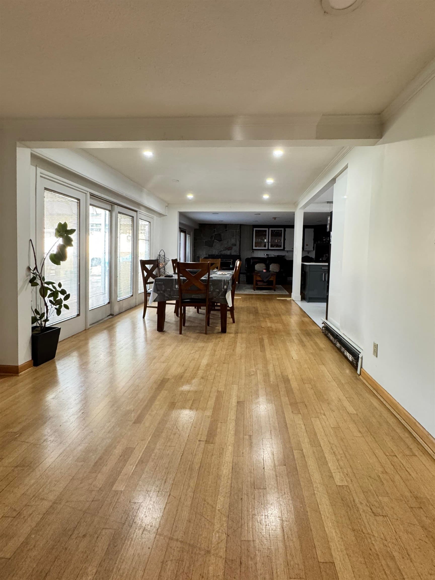 13439 56 Avenue Avenue, Surrey, V3X 2Z5 — photo 4