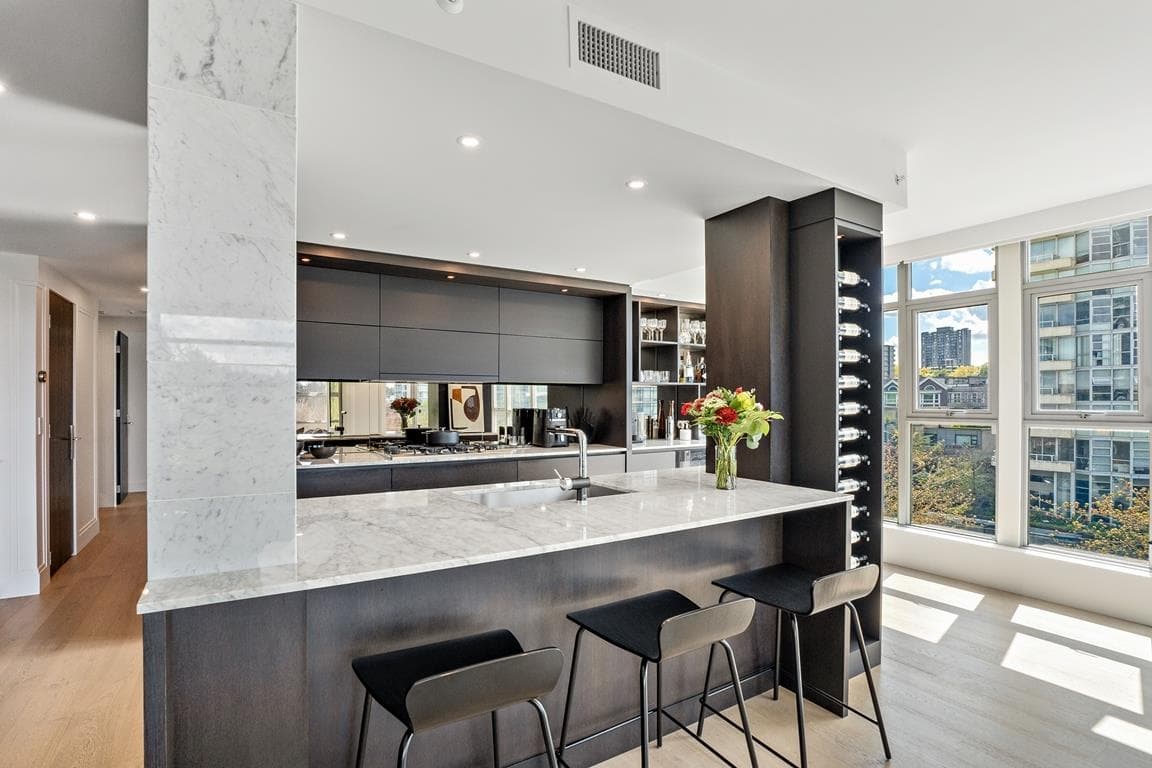 404 - 1790 Bayshore Drive, Vancouver, V6G 3G5 — photo 4