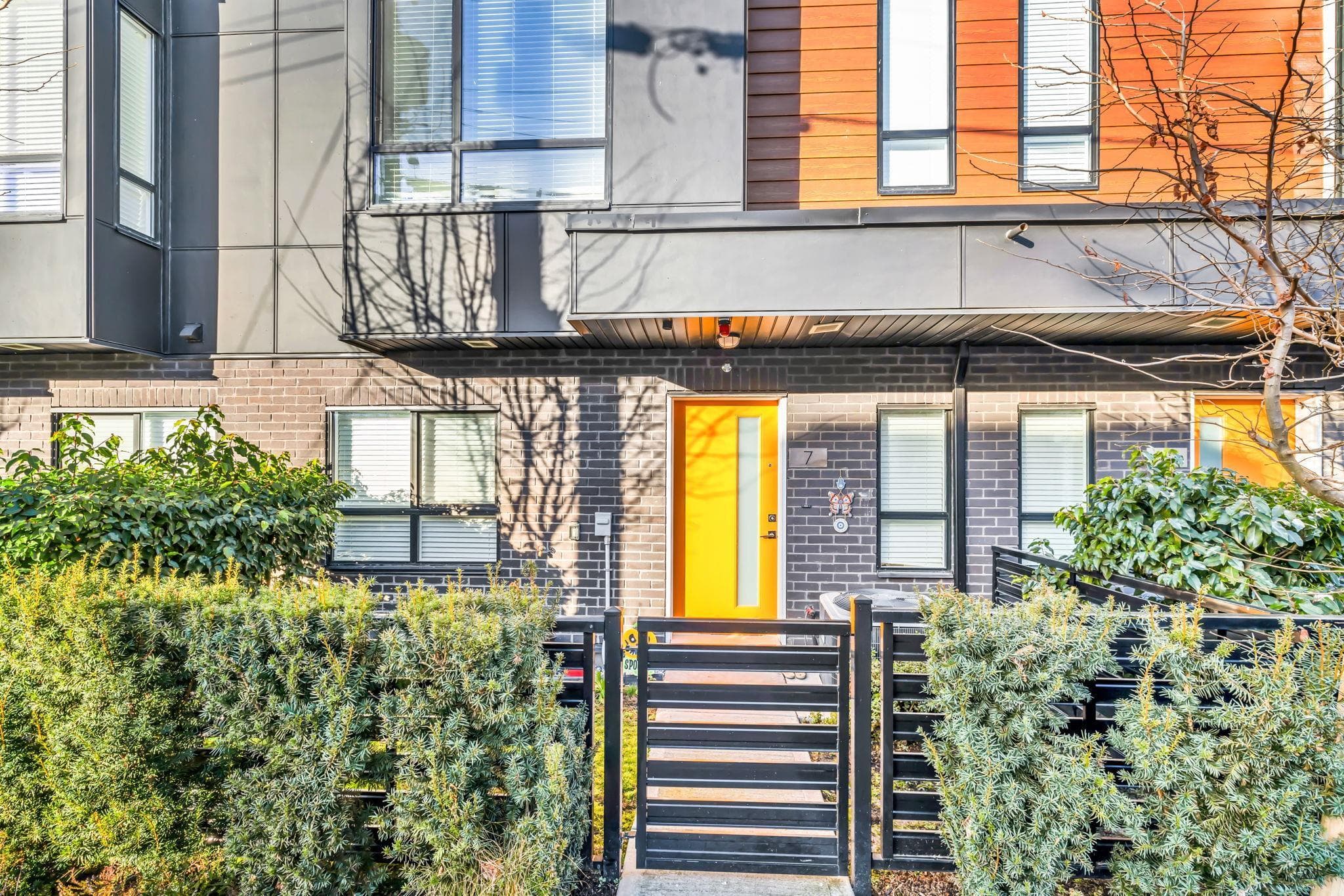 7 - 19749 55 Avenue, Langley, V3A 0M2 — photo 1